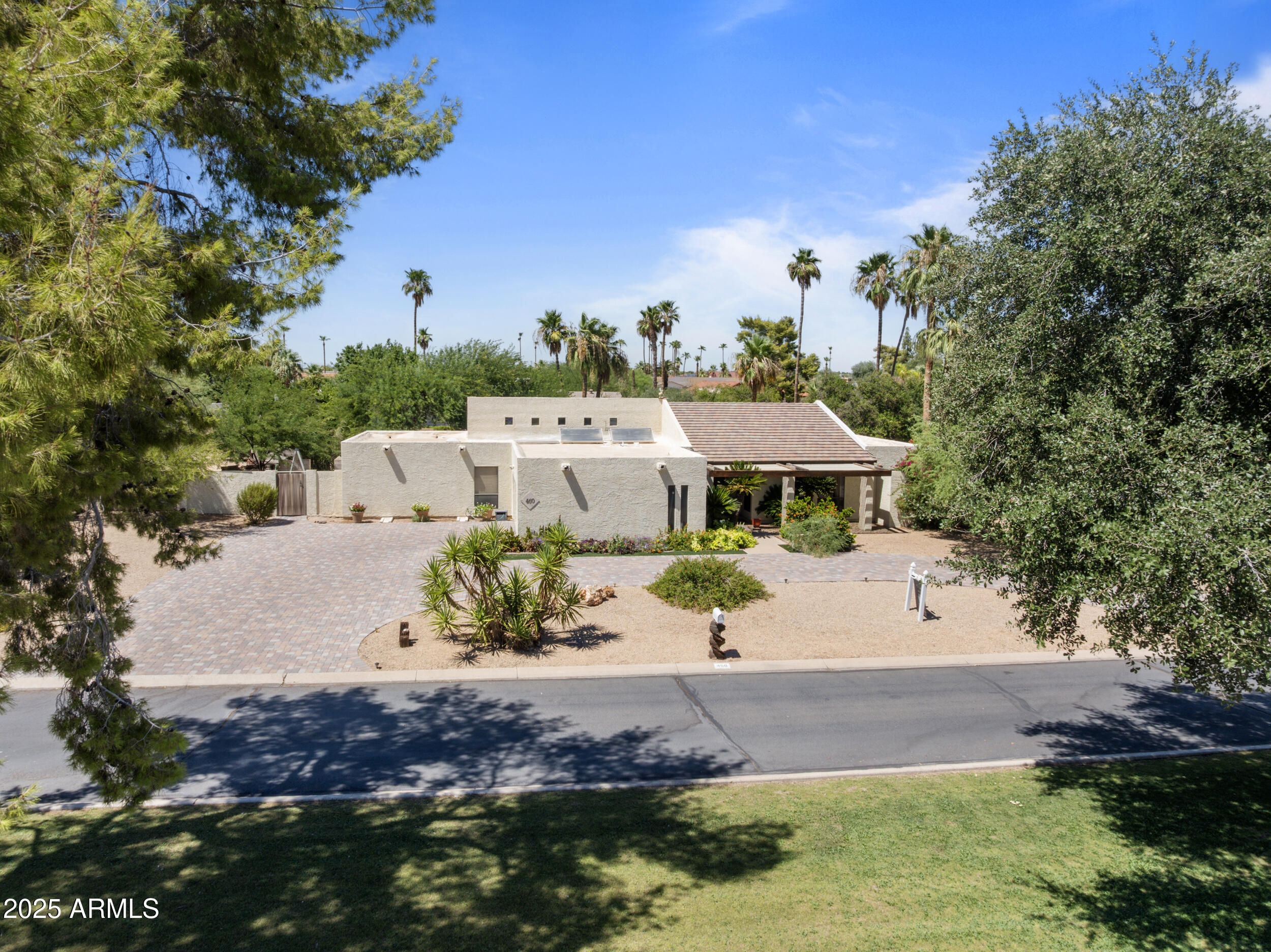 460 E ESTERO Lane