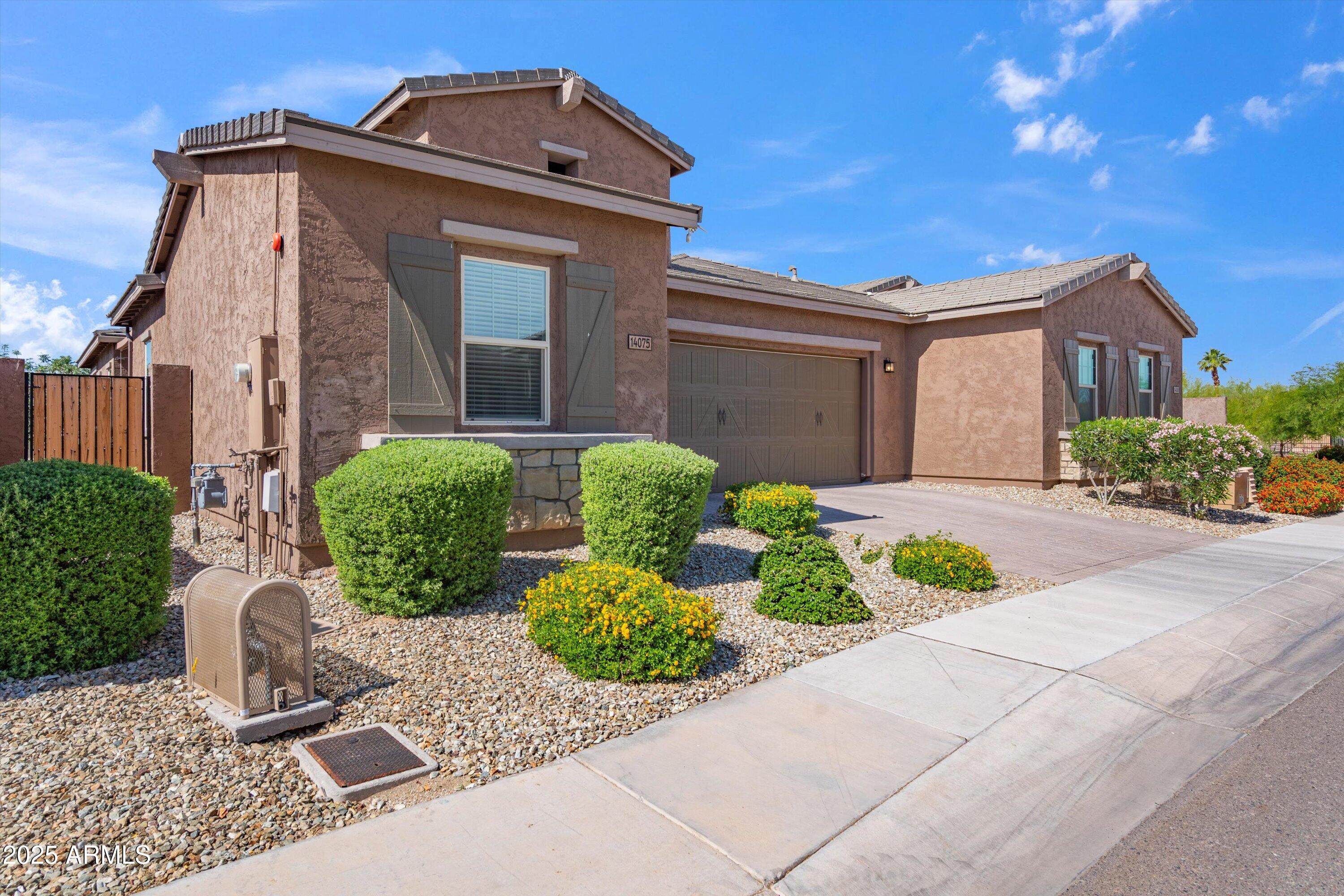 14075 W Desert Flower Drive