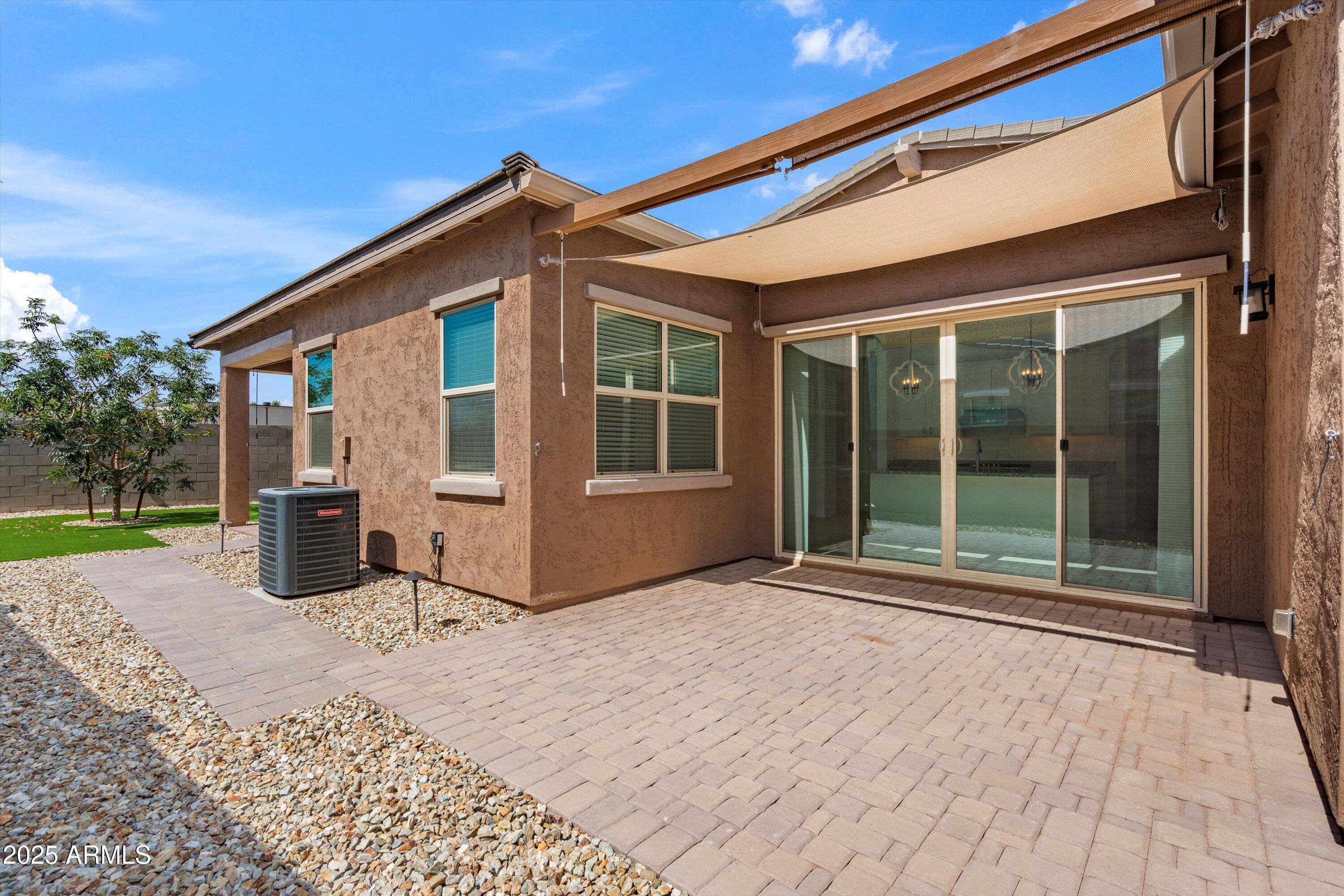 14075 W Desert Flower Drive