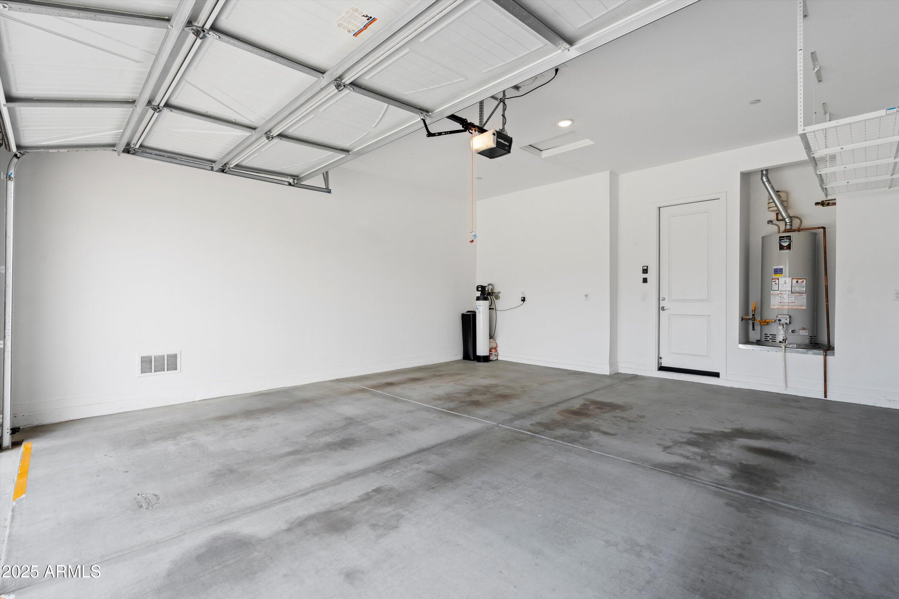 14075 W Desert Flower Drive