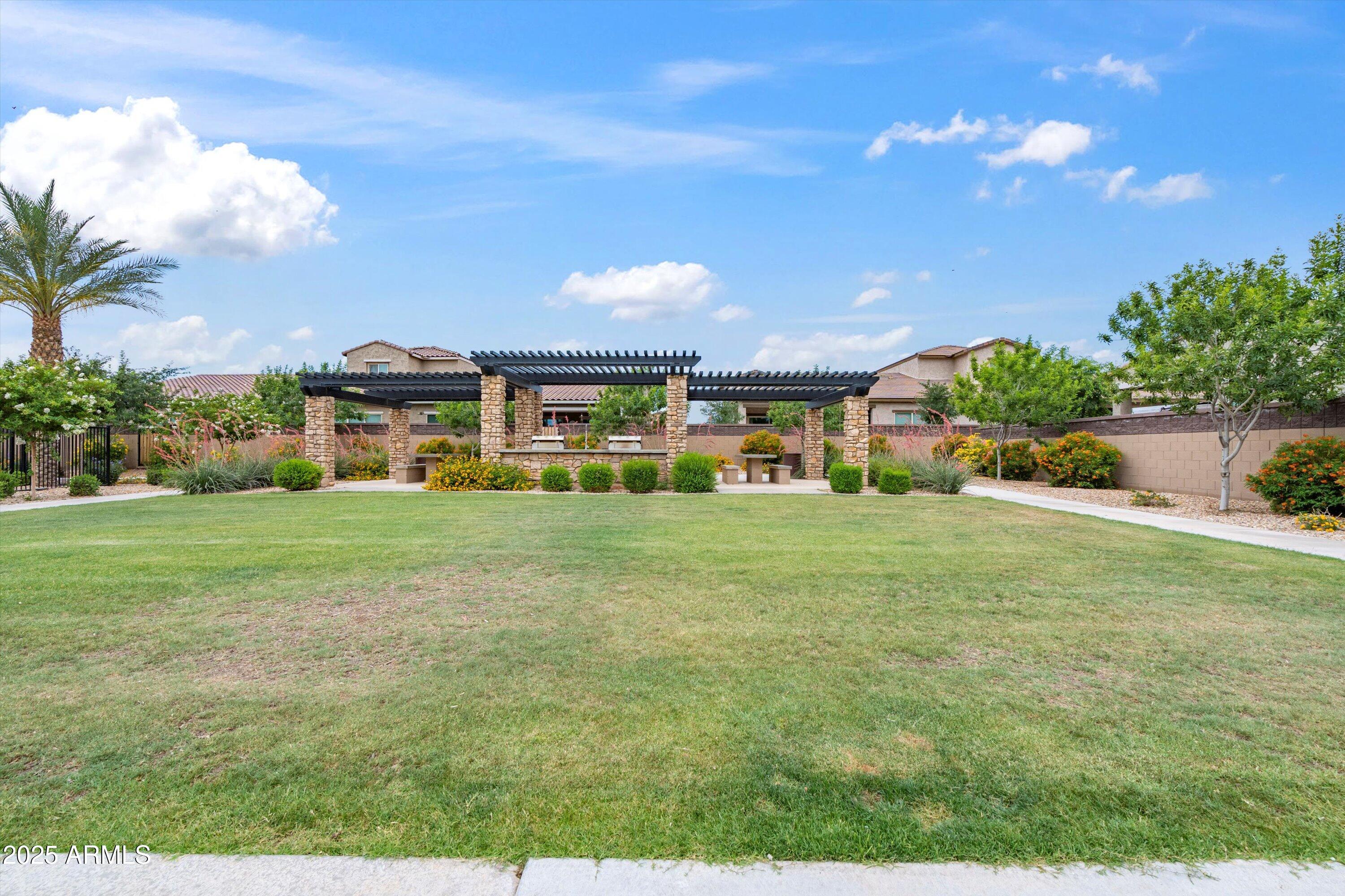 14075 W Desert Flower Drive