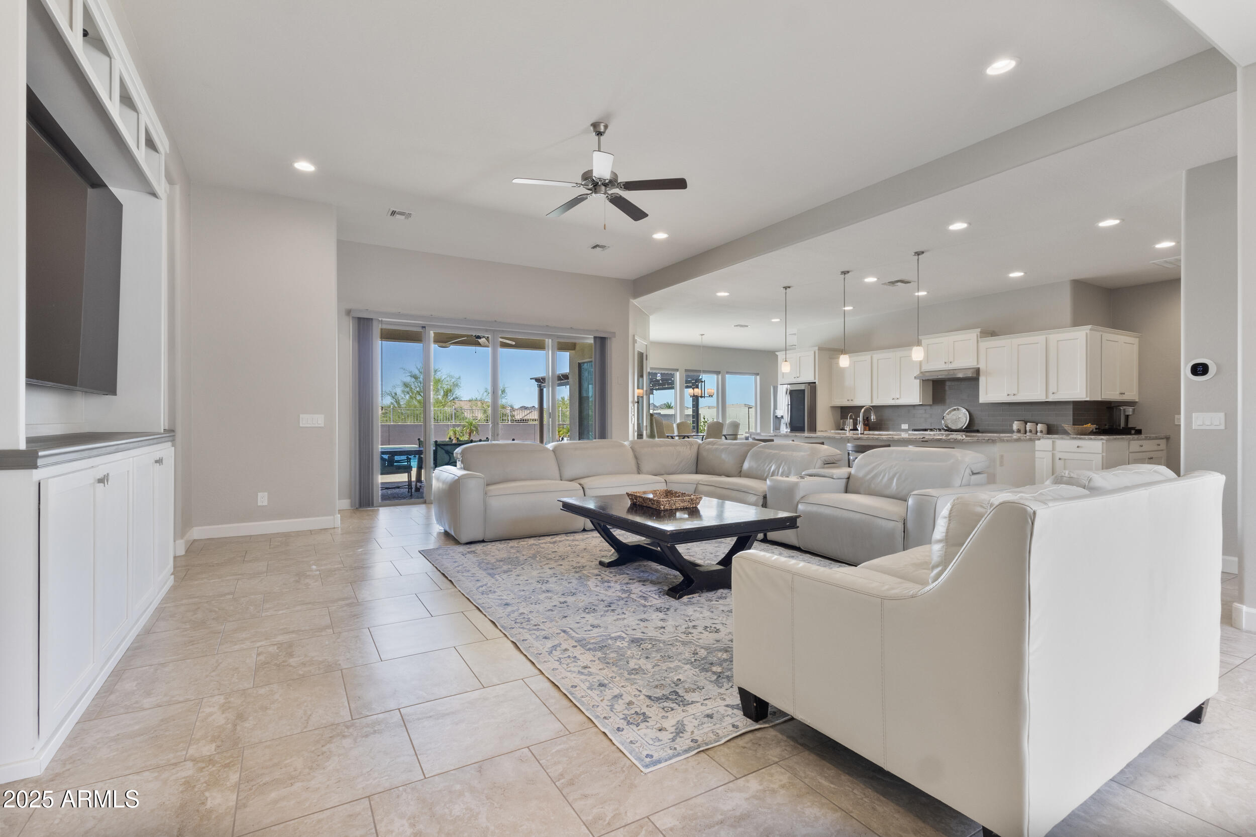 18115 W WIND DRIFT Drive