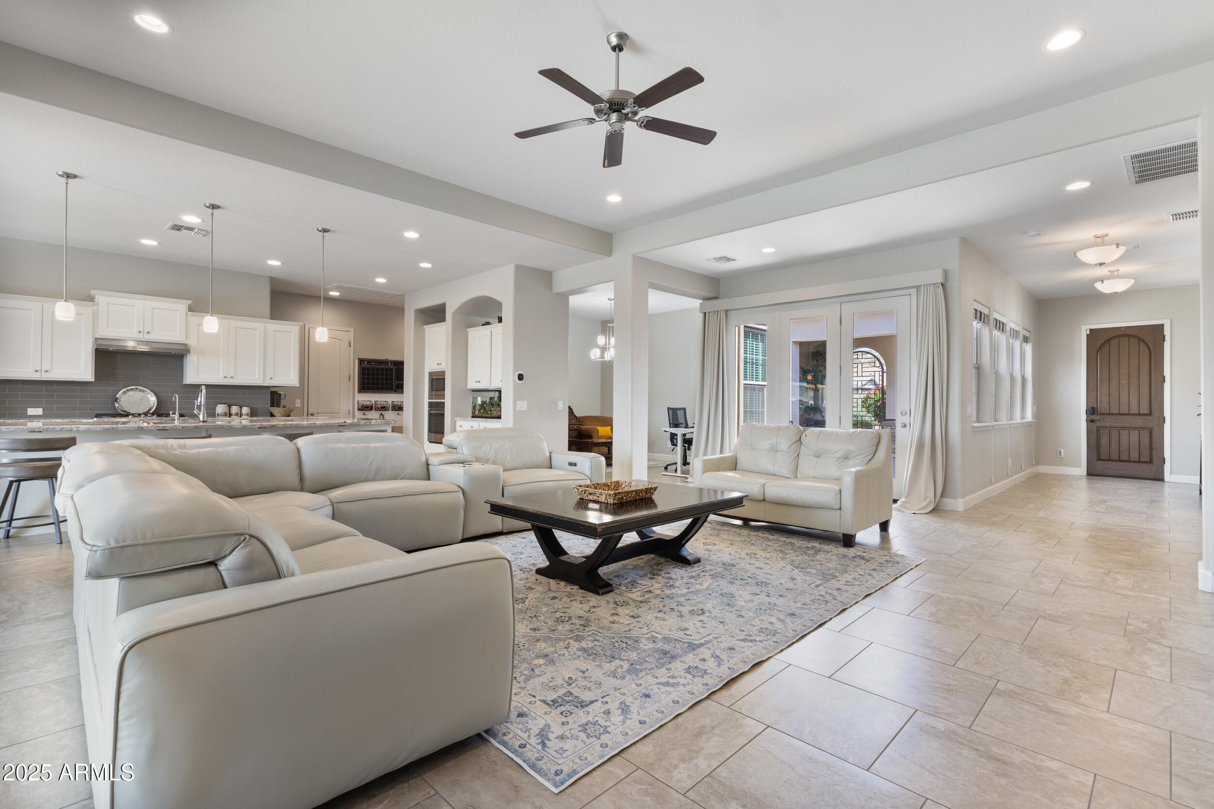 18115 W WIND DRIFT Drive