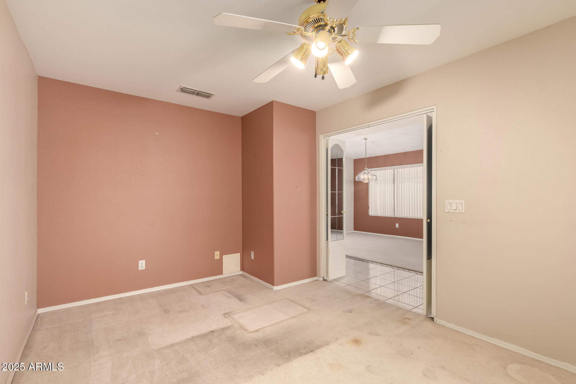 7236 W LOS GATOS Drive