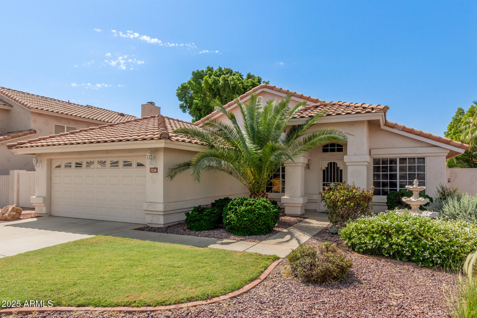 7236 W LOS GATOS Drive