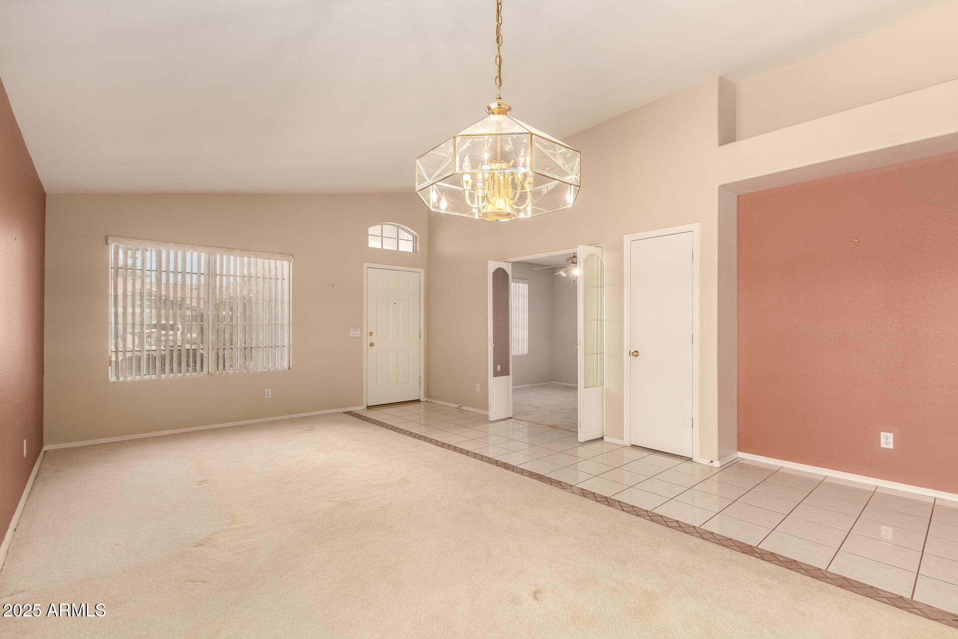 7236 W LOS GATOS Drive