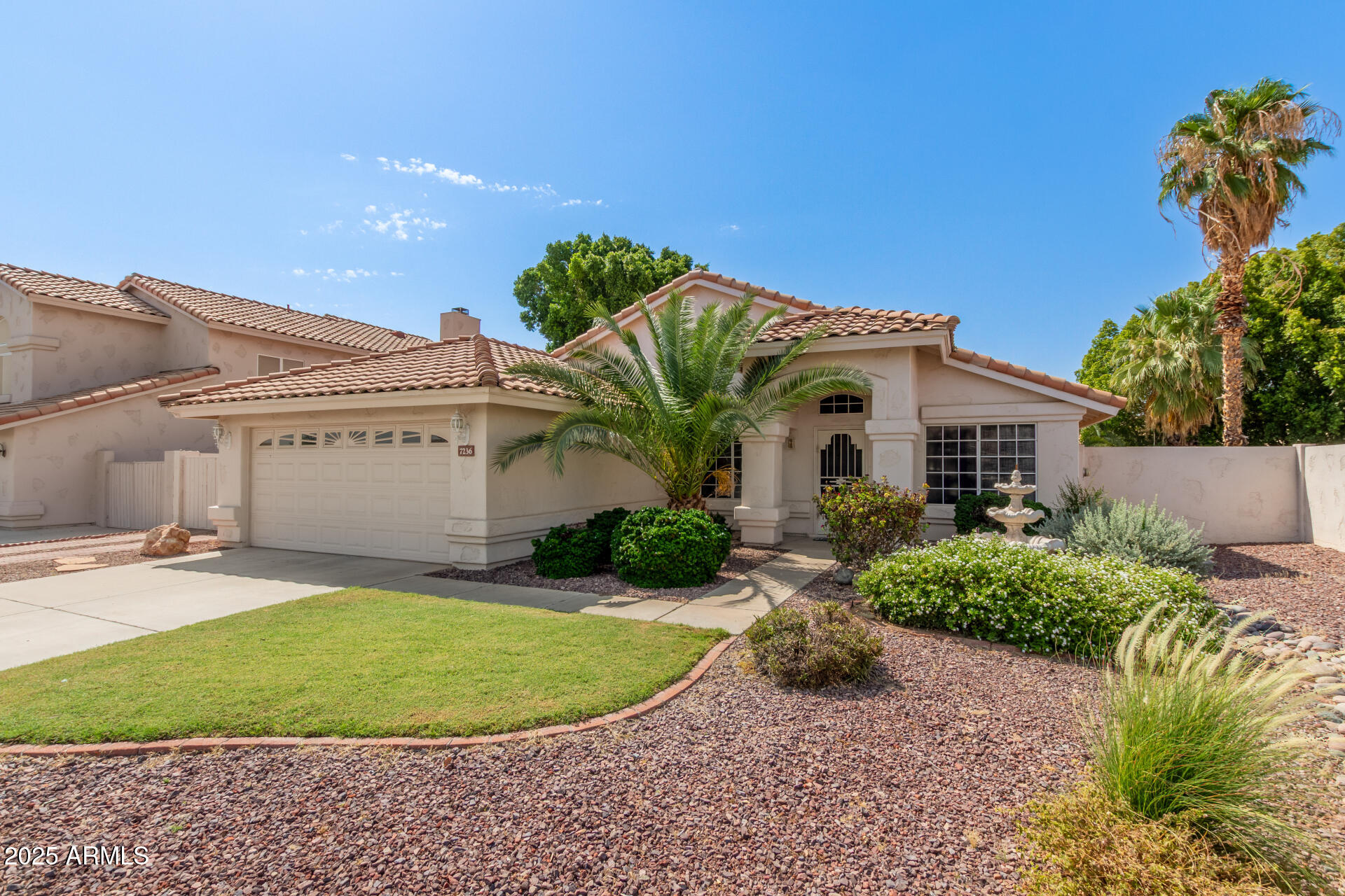 7236 W LOS GATOS Drive