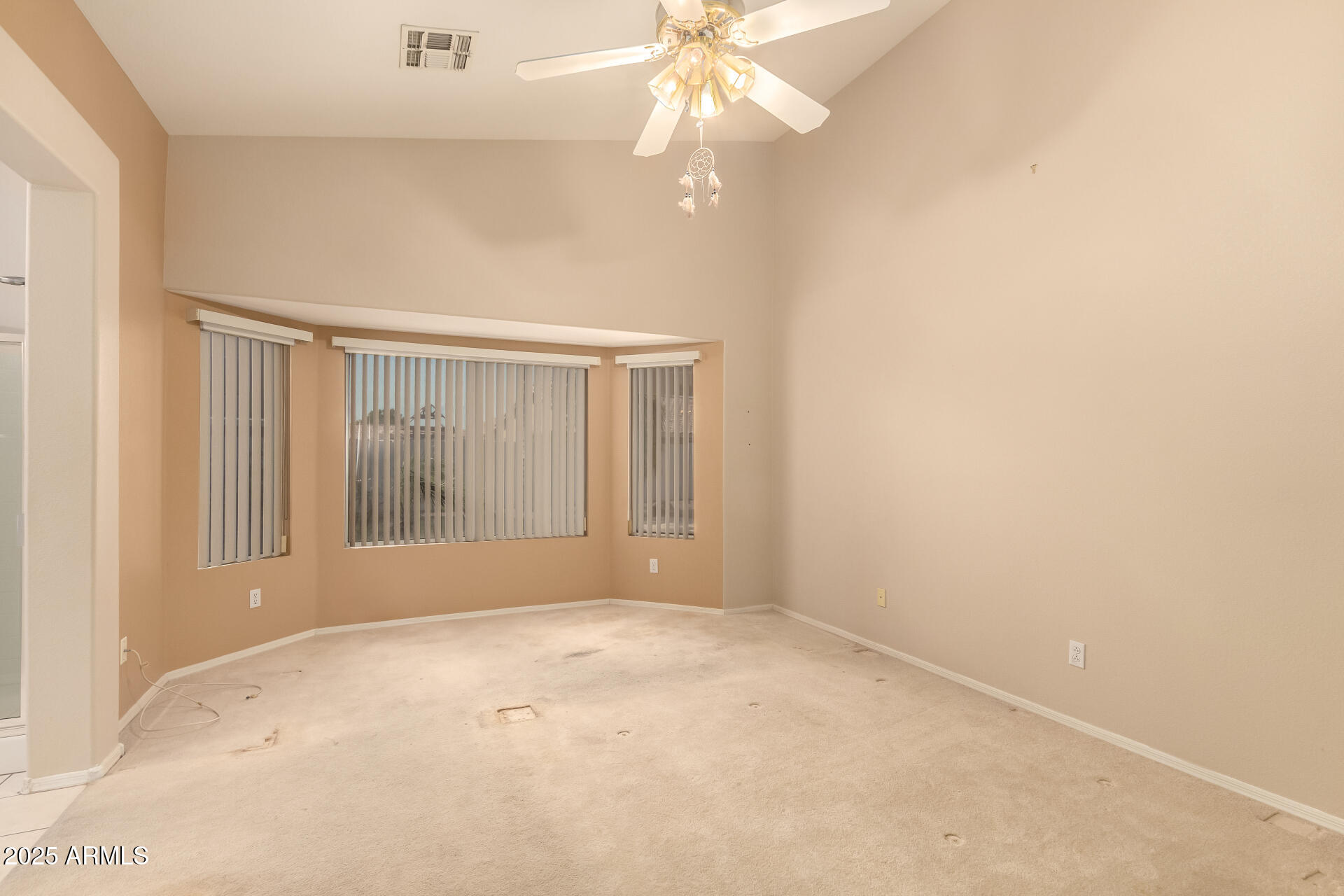 7236 W LOS GATOS Drive