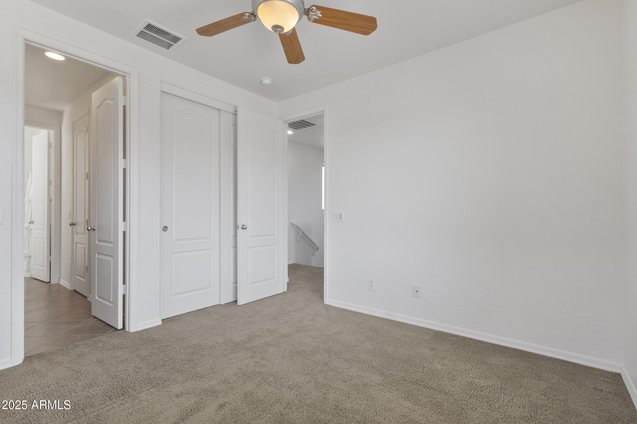 785 W VILLAGE Parkway