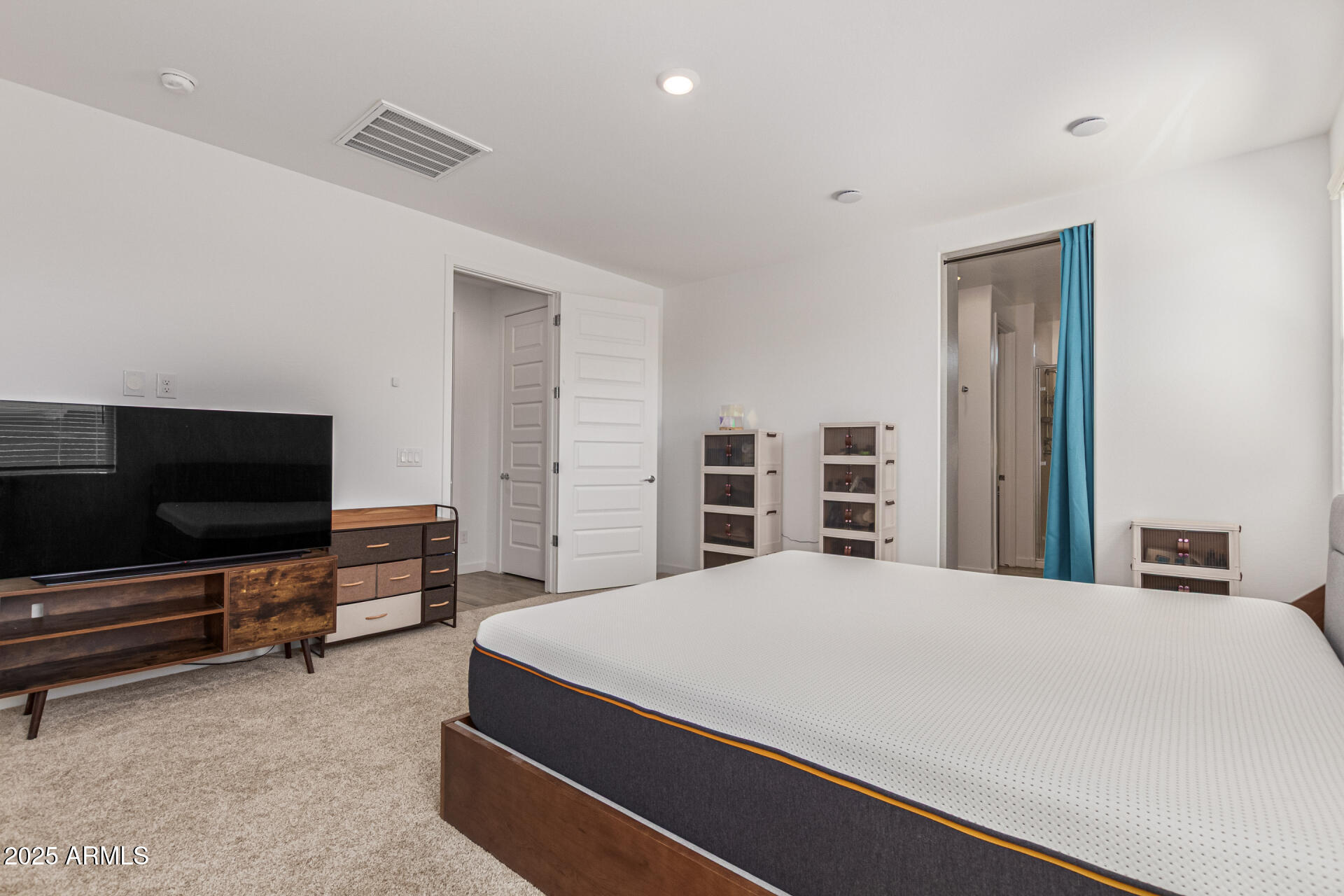 11145 W PARKWAY Drive