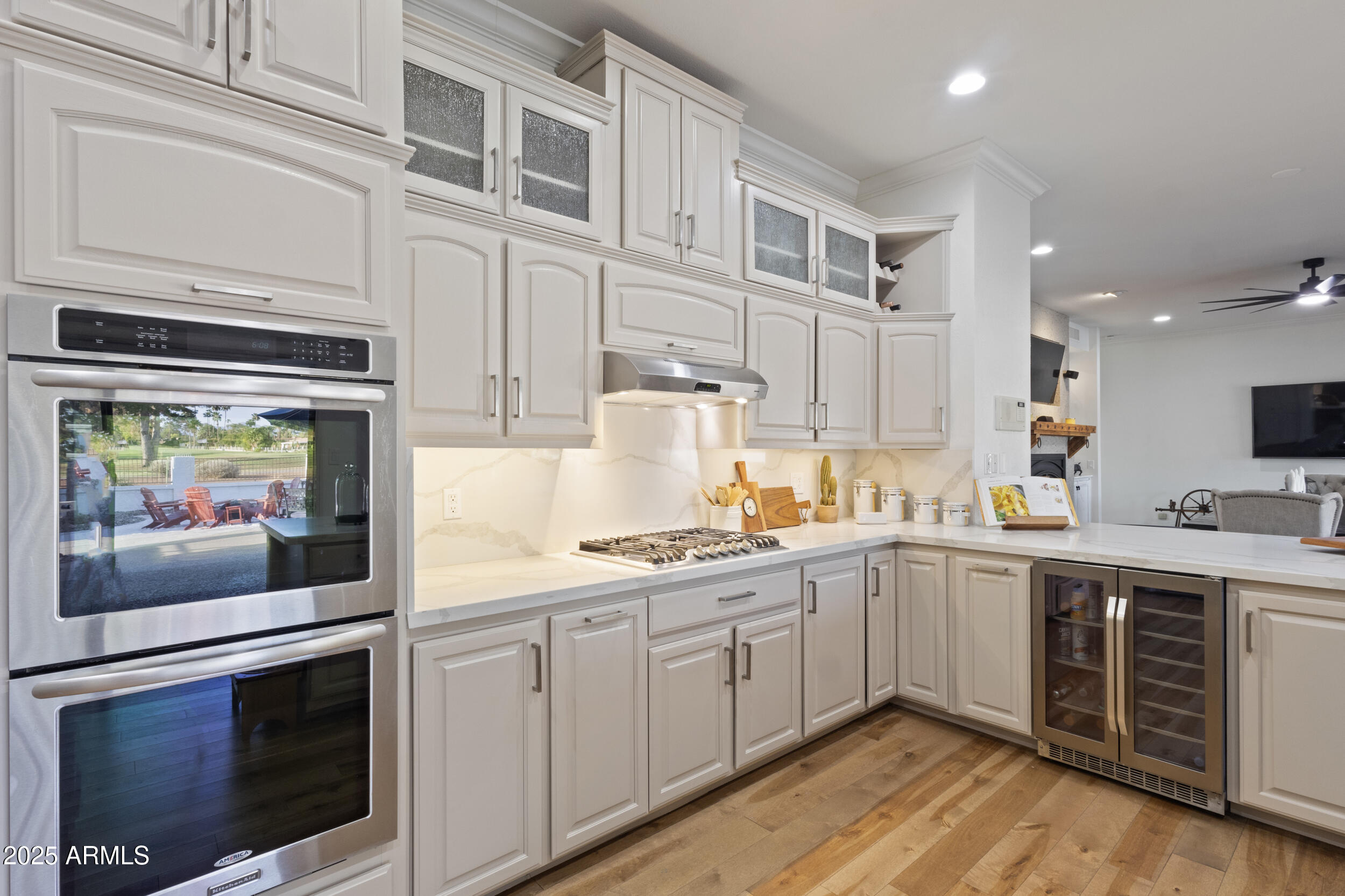 1153 N ORO Vista
