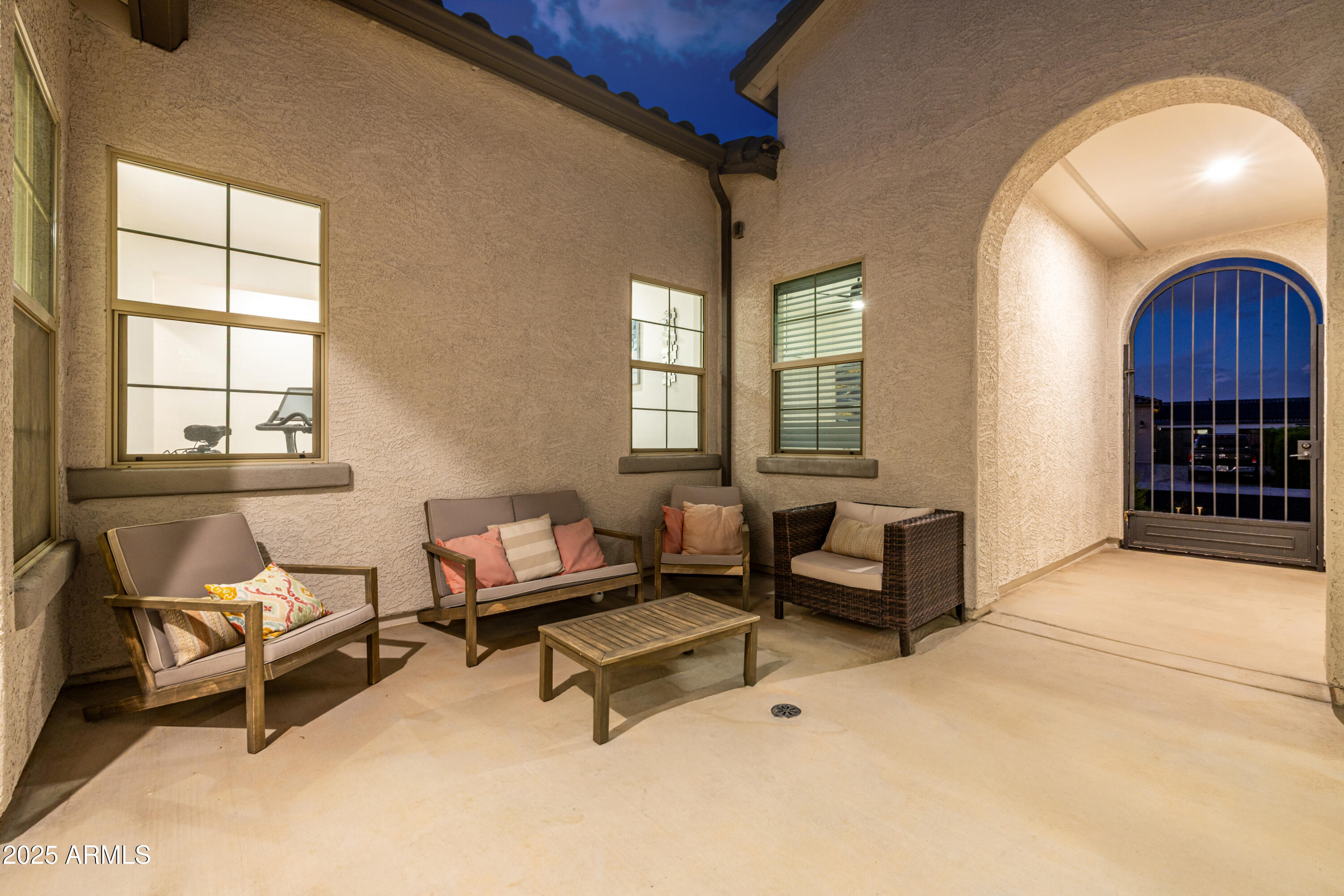 18179 W COOLIDGE Street