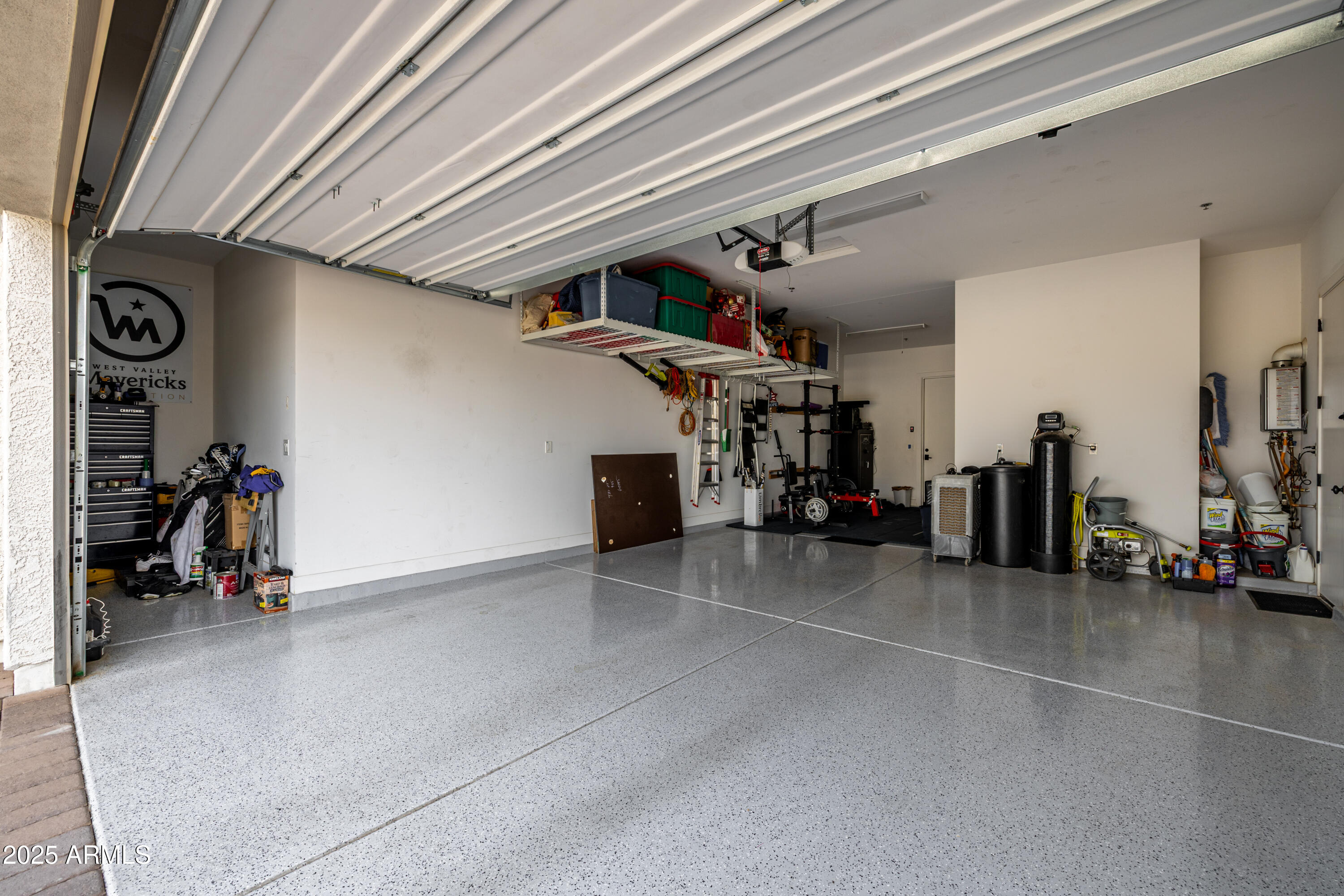 18179 W COOLIDGE Street