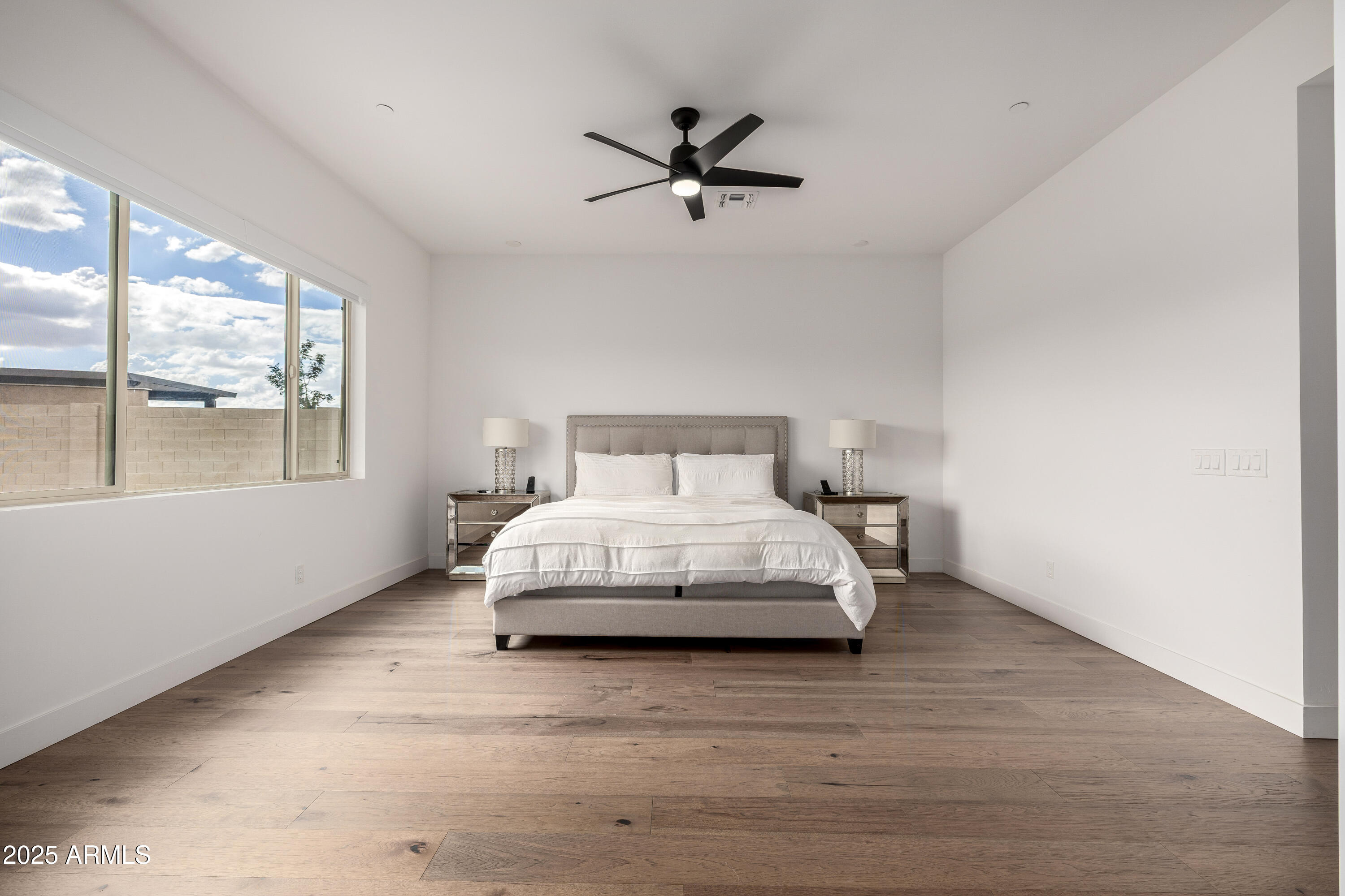 18179 W COOLIDGE Street