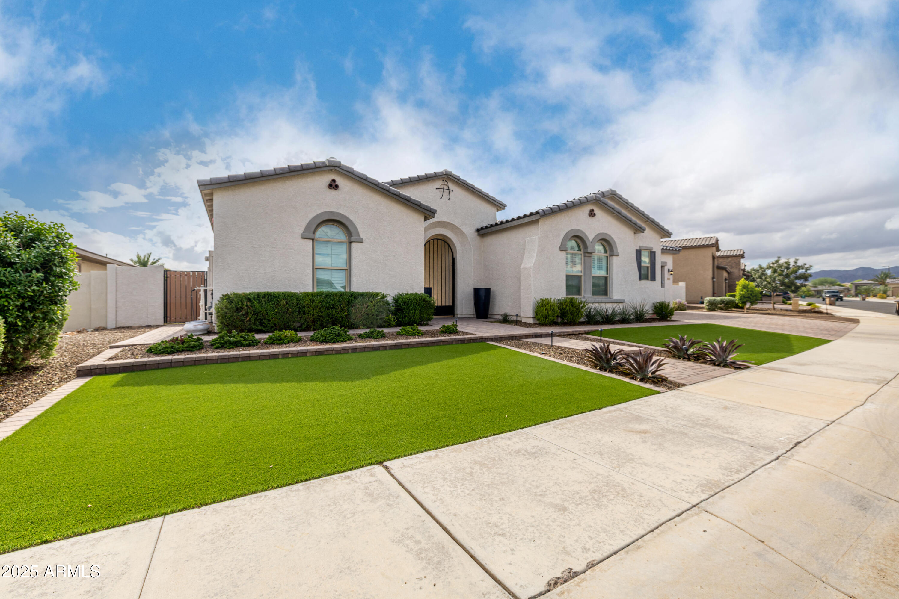 18179 W COOLIDGE Street