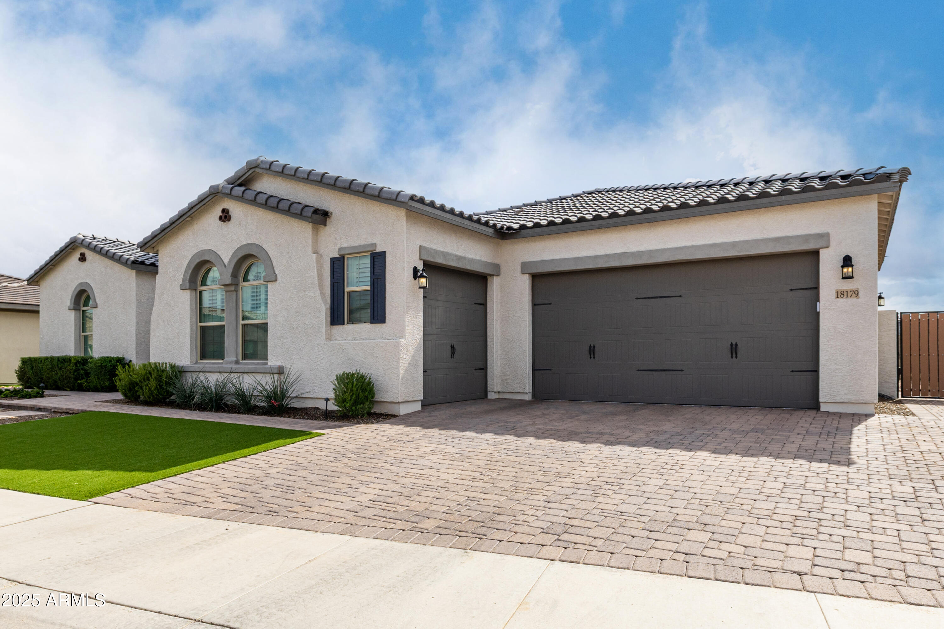 18179 W COOLIDGE Street