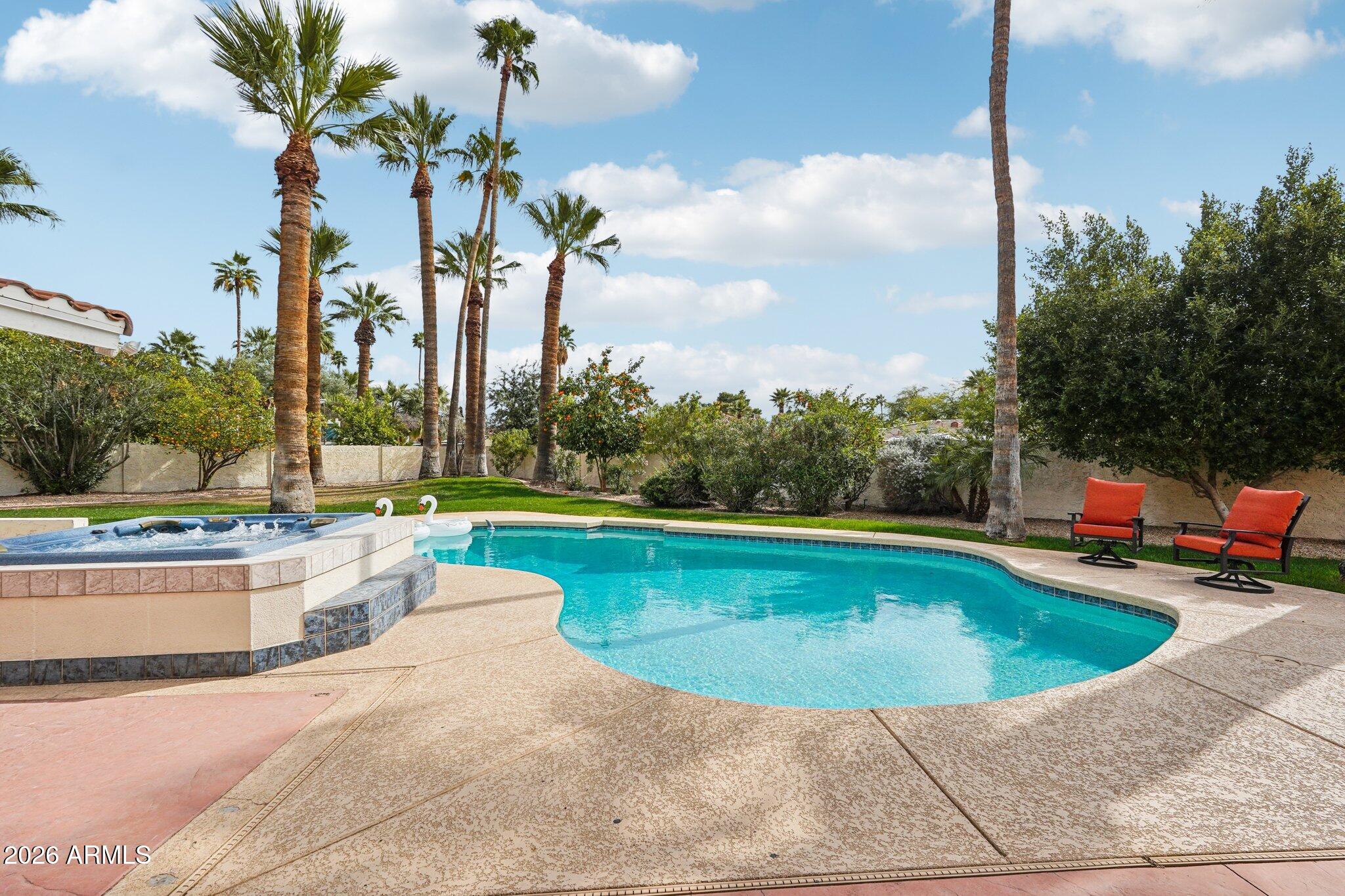 235 E ESTERO Lane