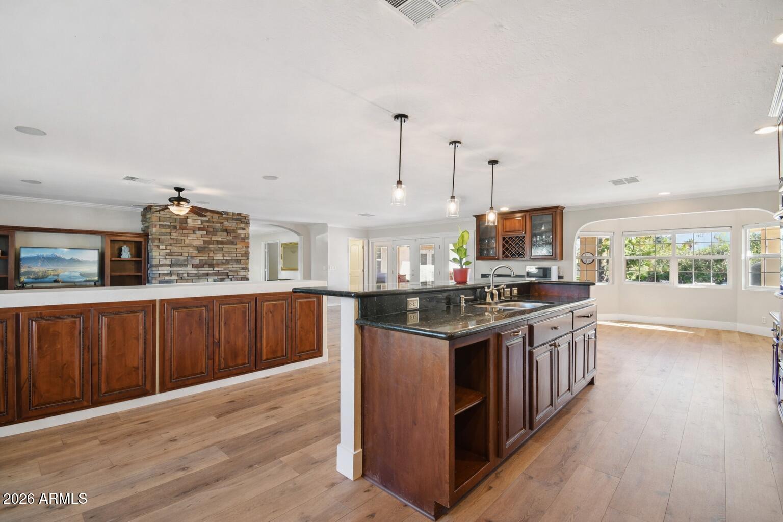 235 E ESTERO Lane