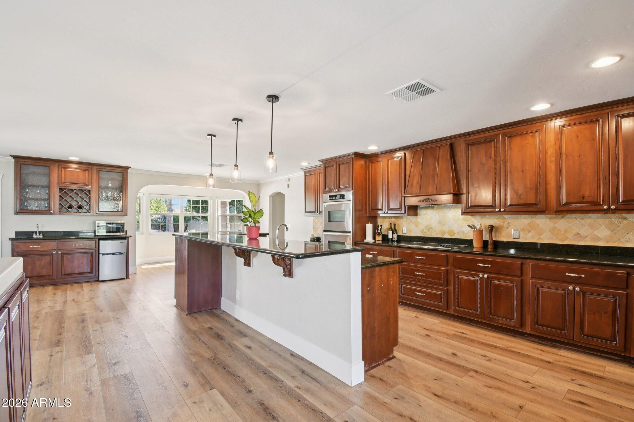 235 E ESTERO Lane