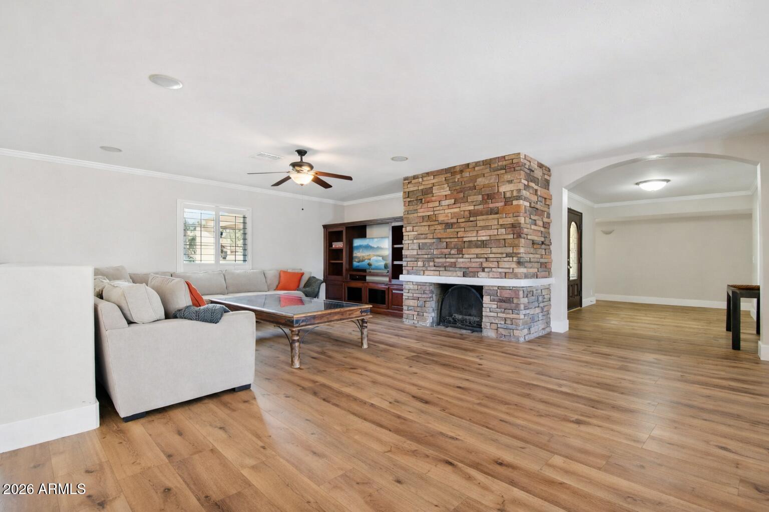 235 E ESTERO Lane