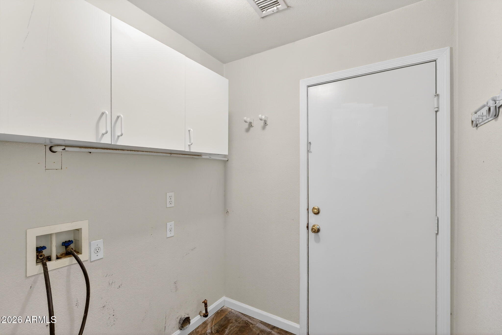 16113 W GRANT Street