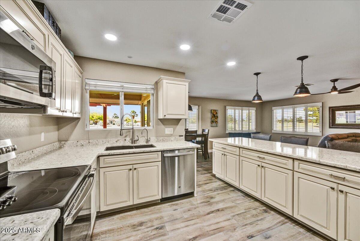 13231 W STARDUST Boulevard