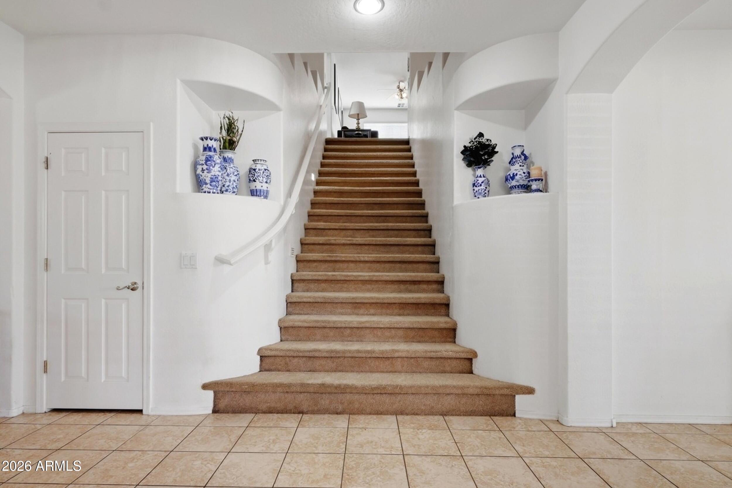 10410 W EDGEMONT Drive