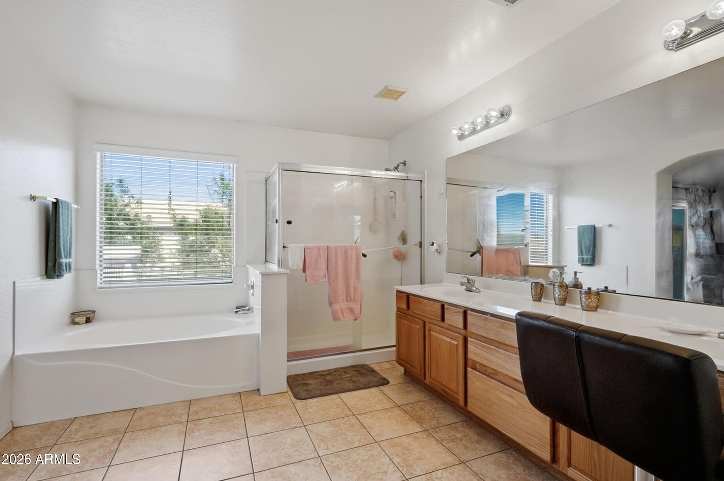 10410 W EDGEMONT Drive