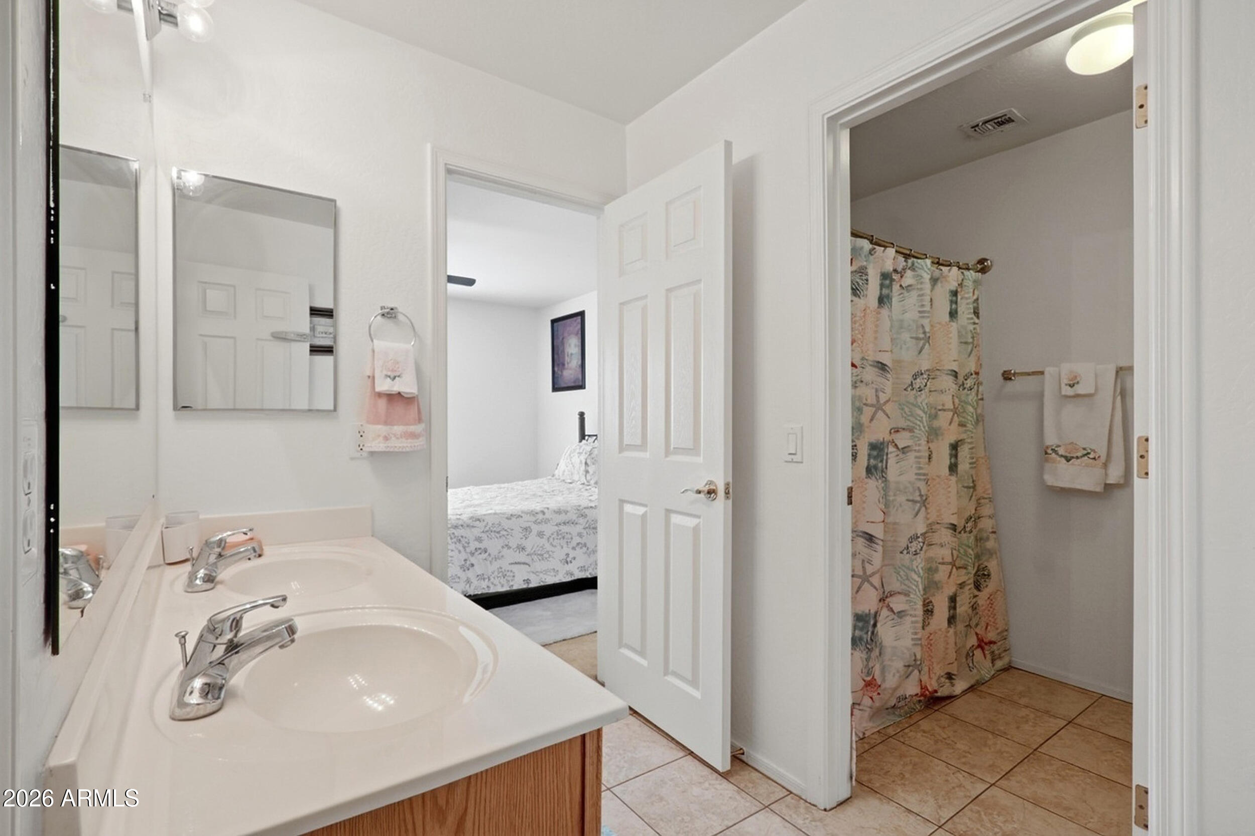 10410 W EDGEMONT Drive