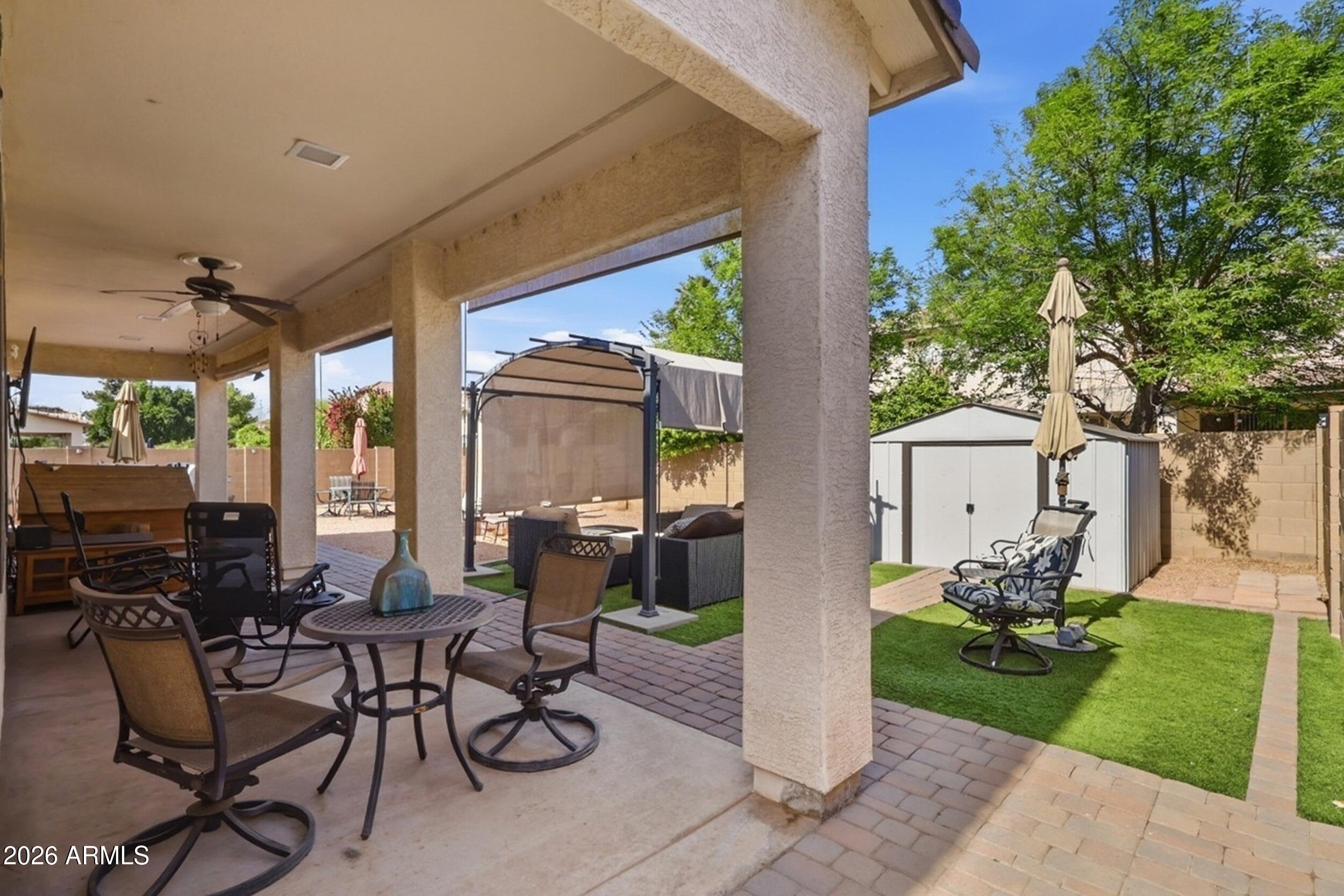 10410 W EDGEMONT Drive