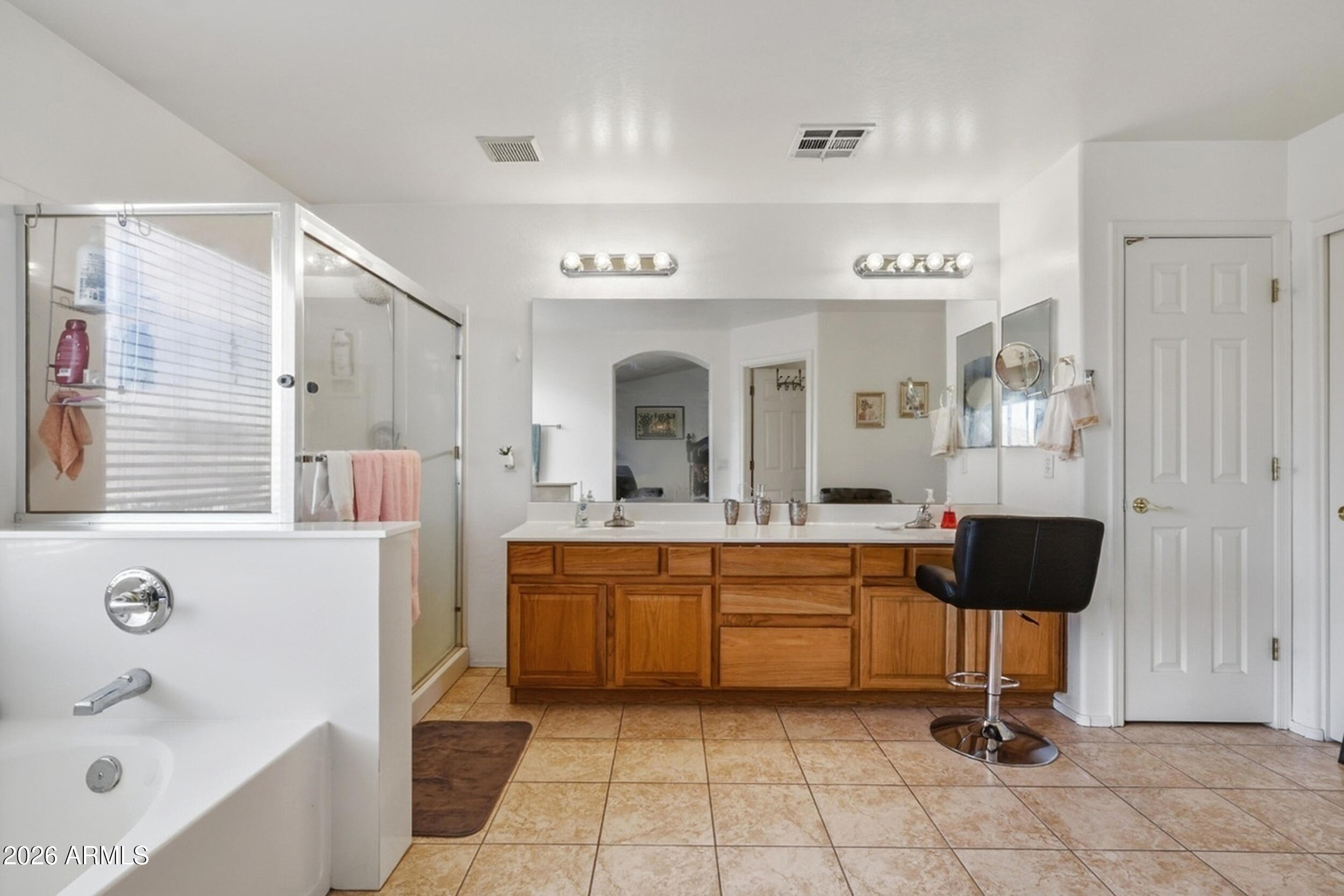 10410 W EDGEMONT Drive