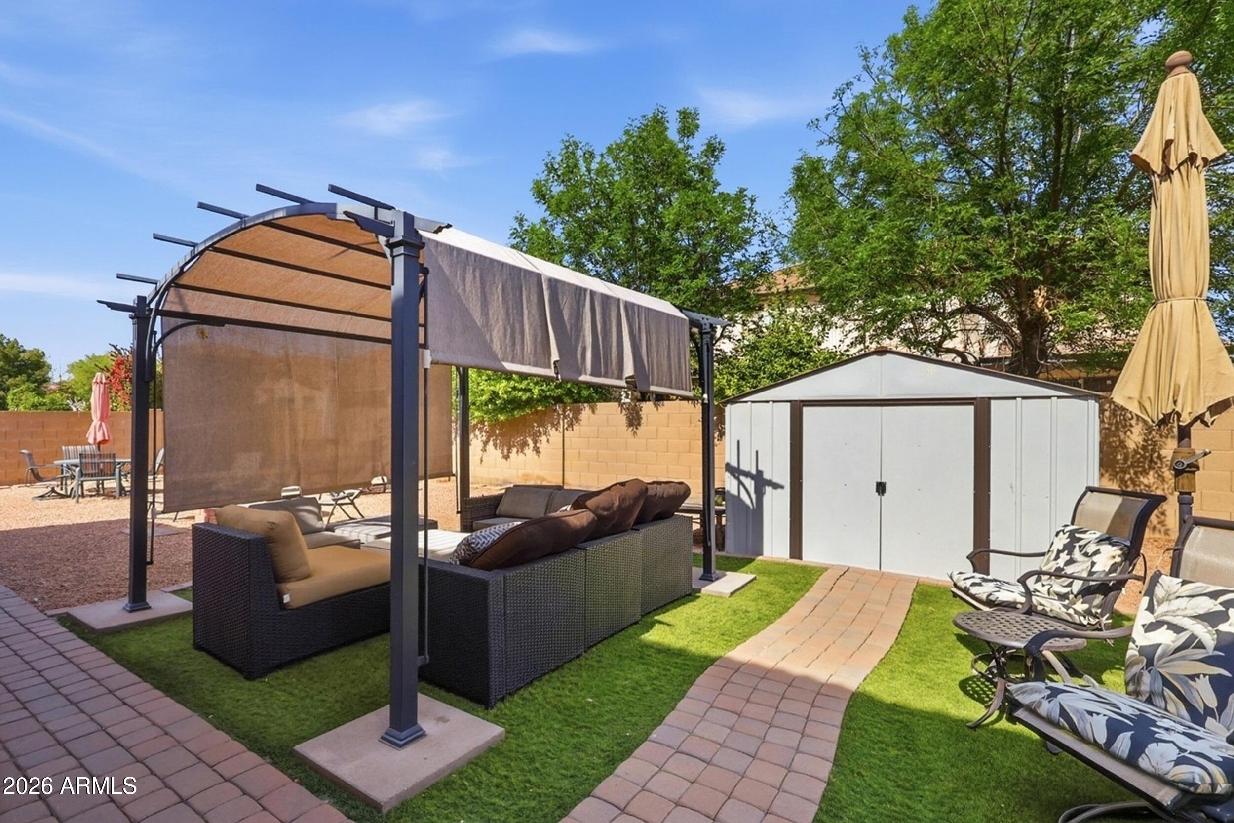 10410 W EDGEMONT Drive