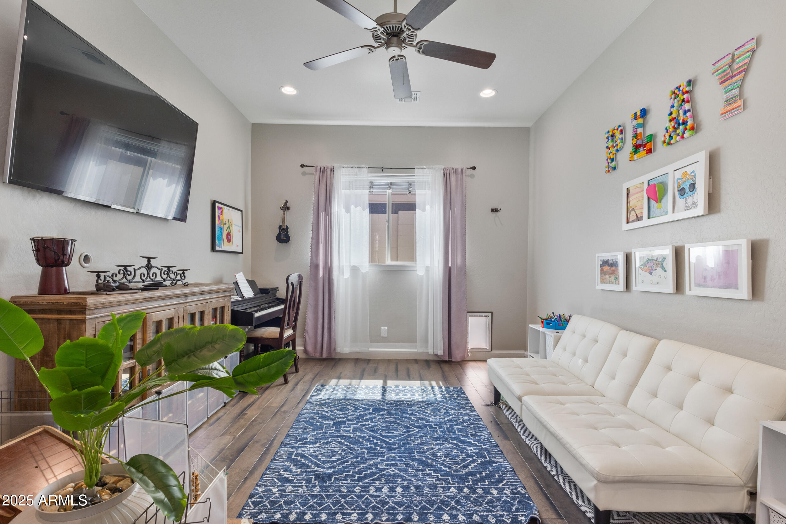 18115 W WIND DRIFT Drive