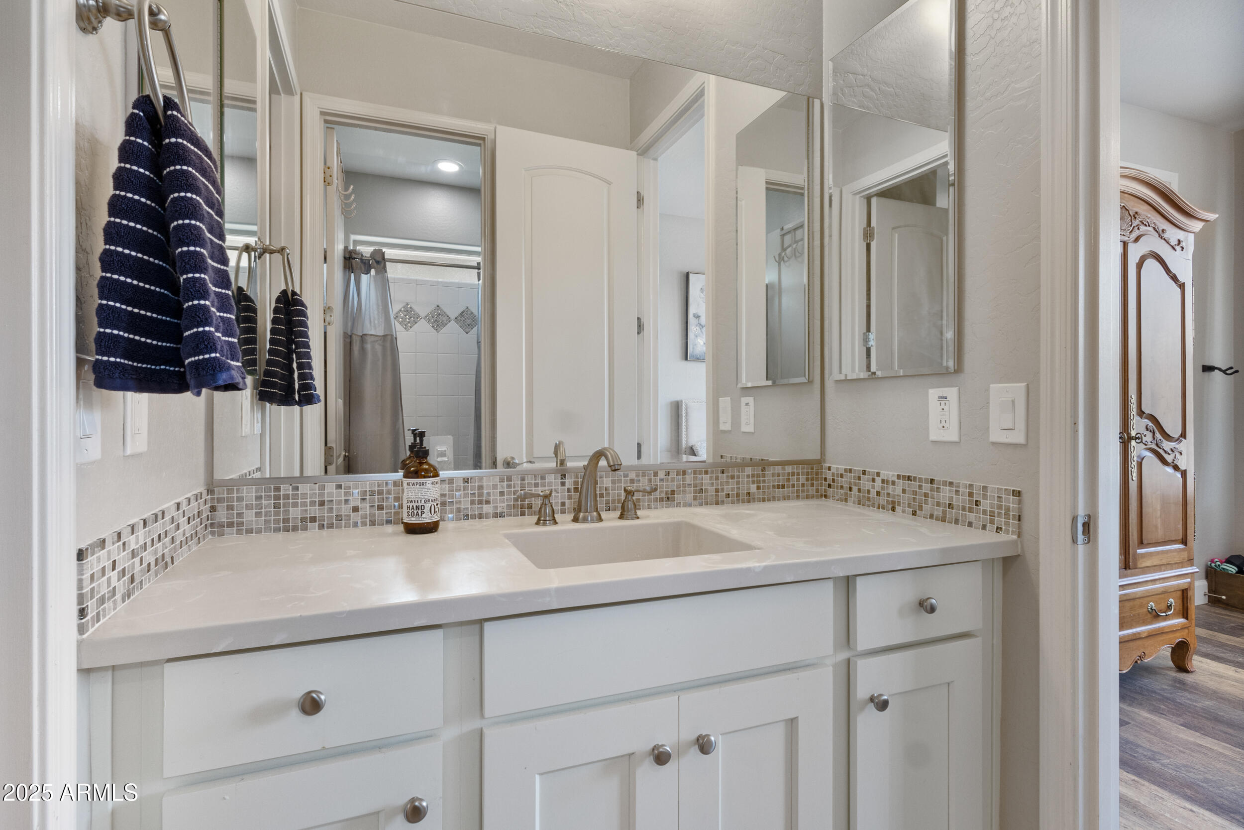 18115 W WIND DRIFT Drive