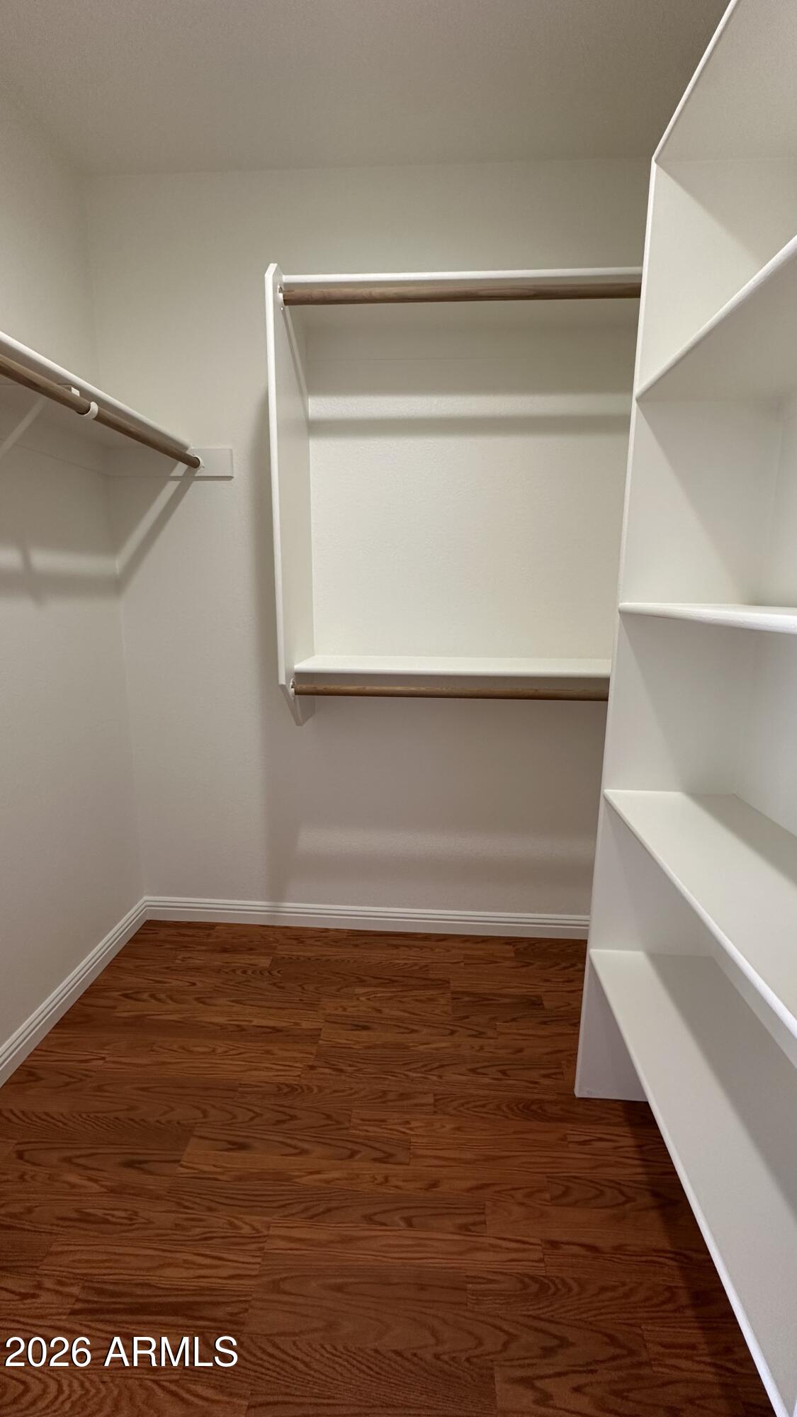 8146 W CLARA Lane