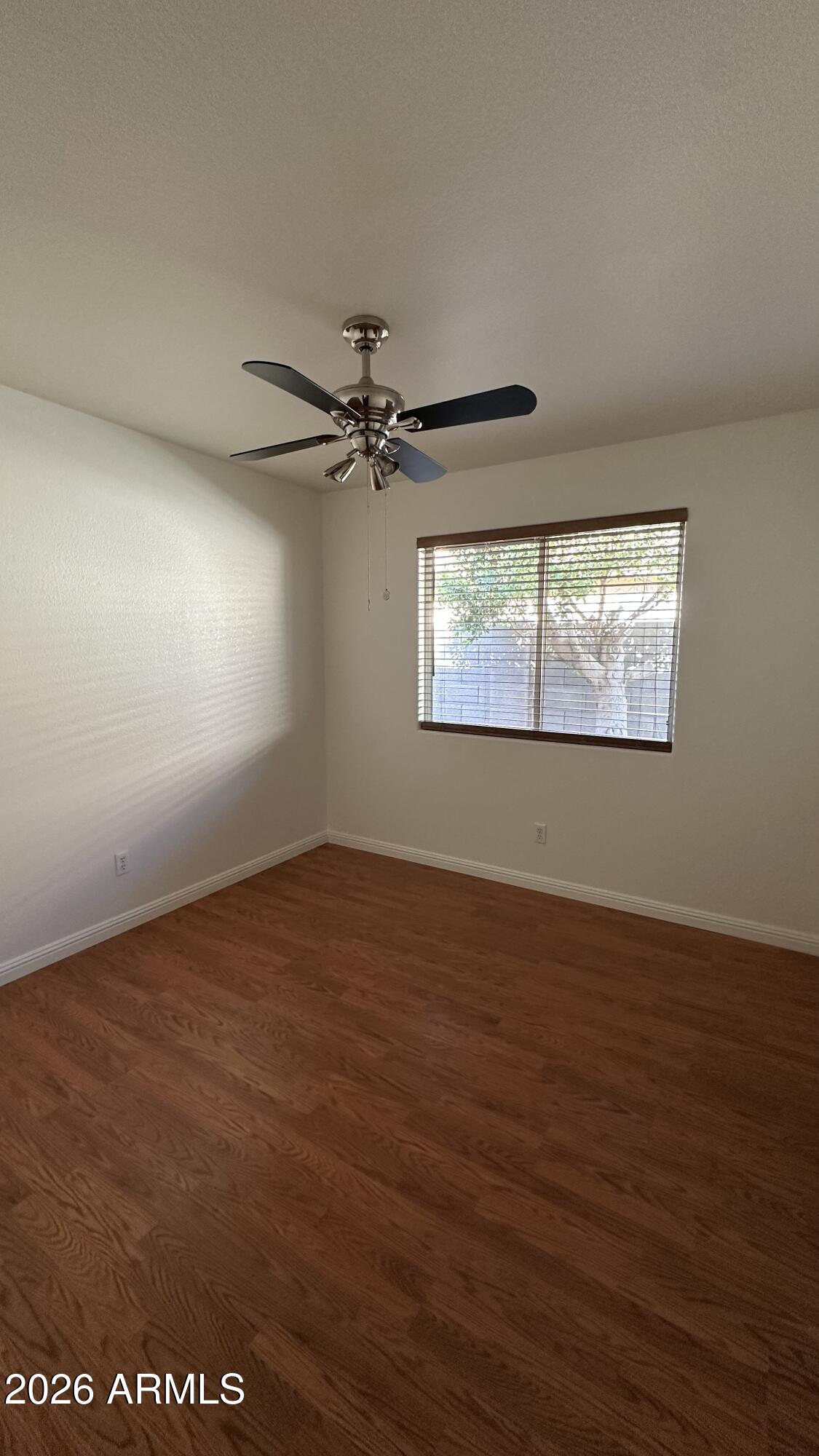 8146 W CLARA Lane