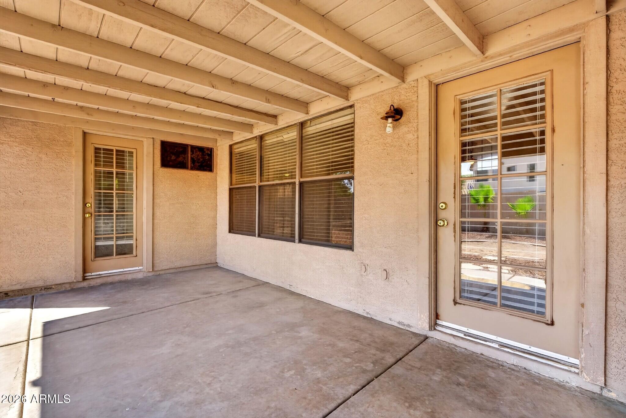 7427 W TOPEKA Drive