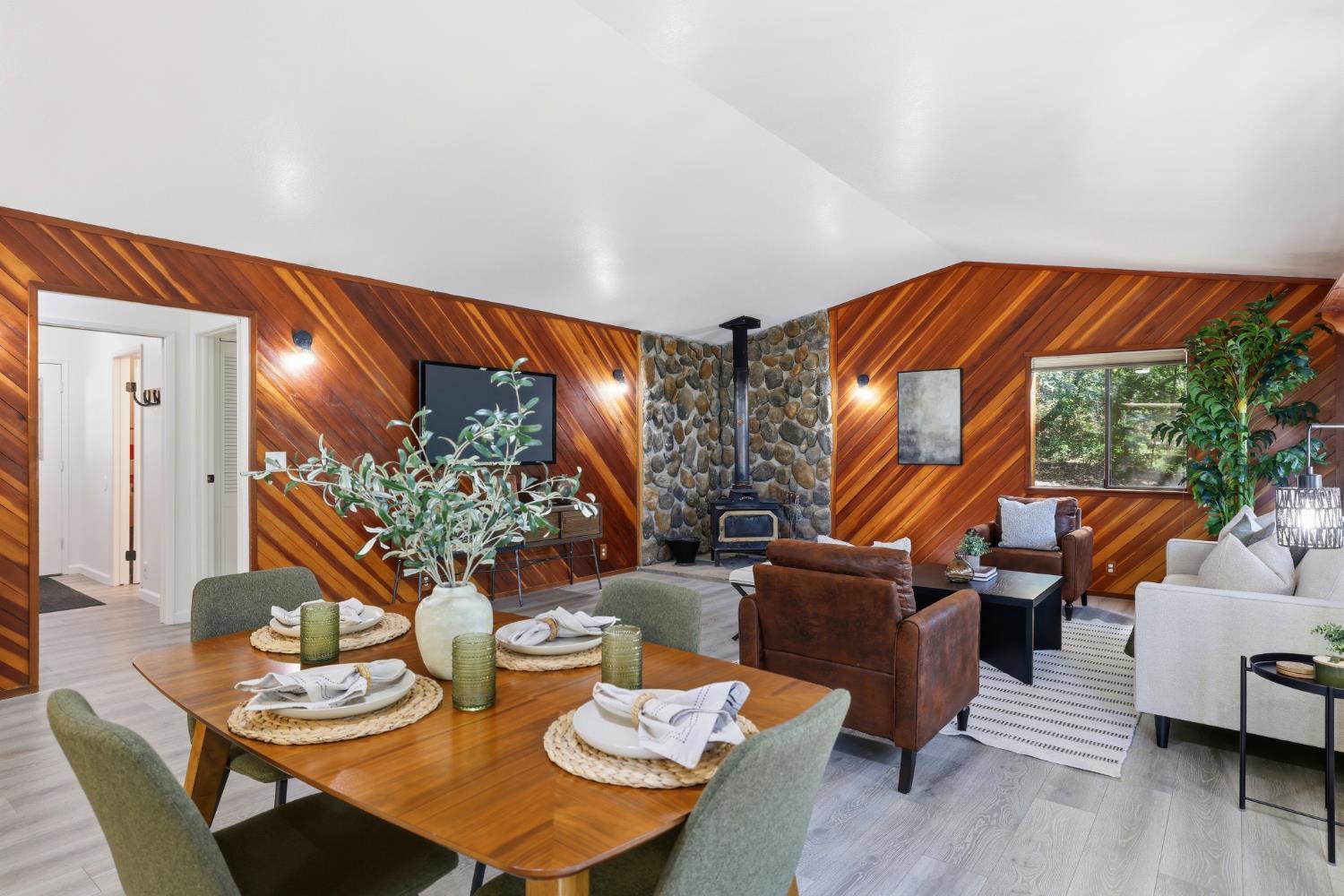 1700 Sanromo Drive