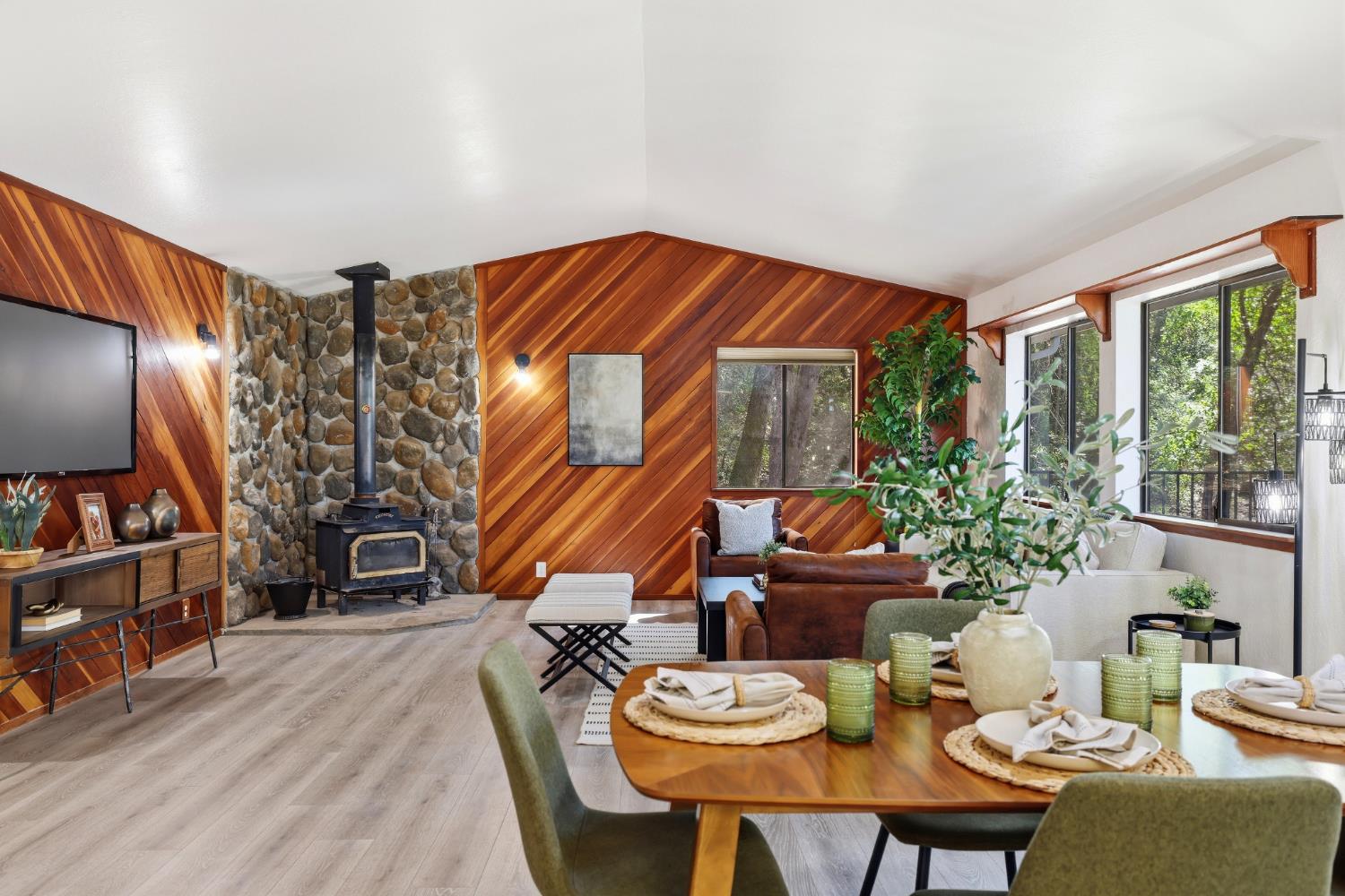 1700 Sanromo Drive