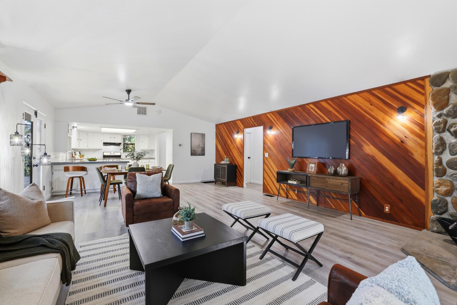 1700 Sanromo Drive