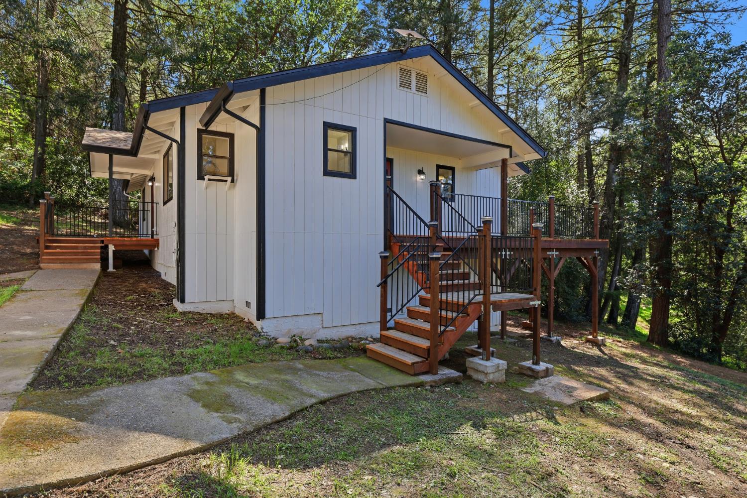 1700 Sanromo Drive