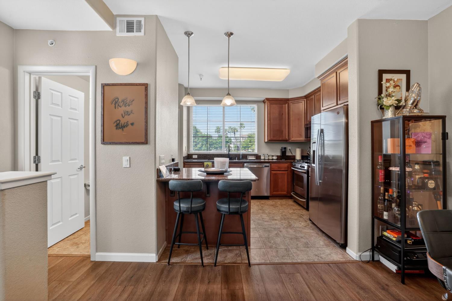 2001 Club Center Drive Unit: #8106