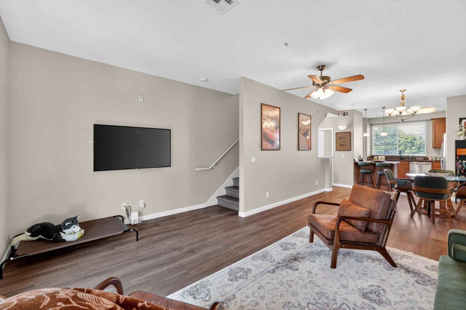 2001 Club Center Drive Unit: #8106