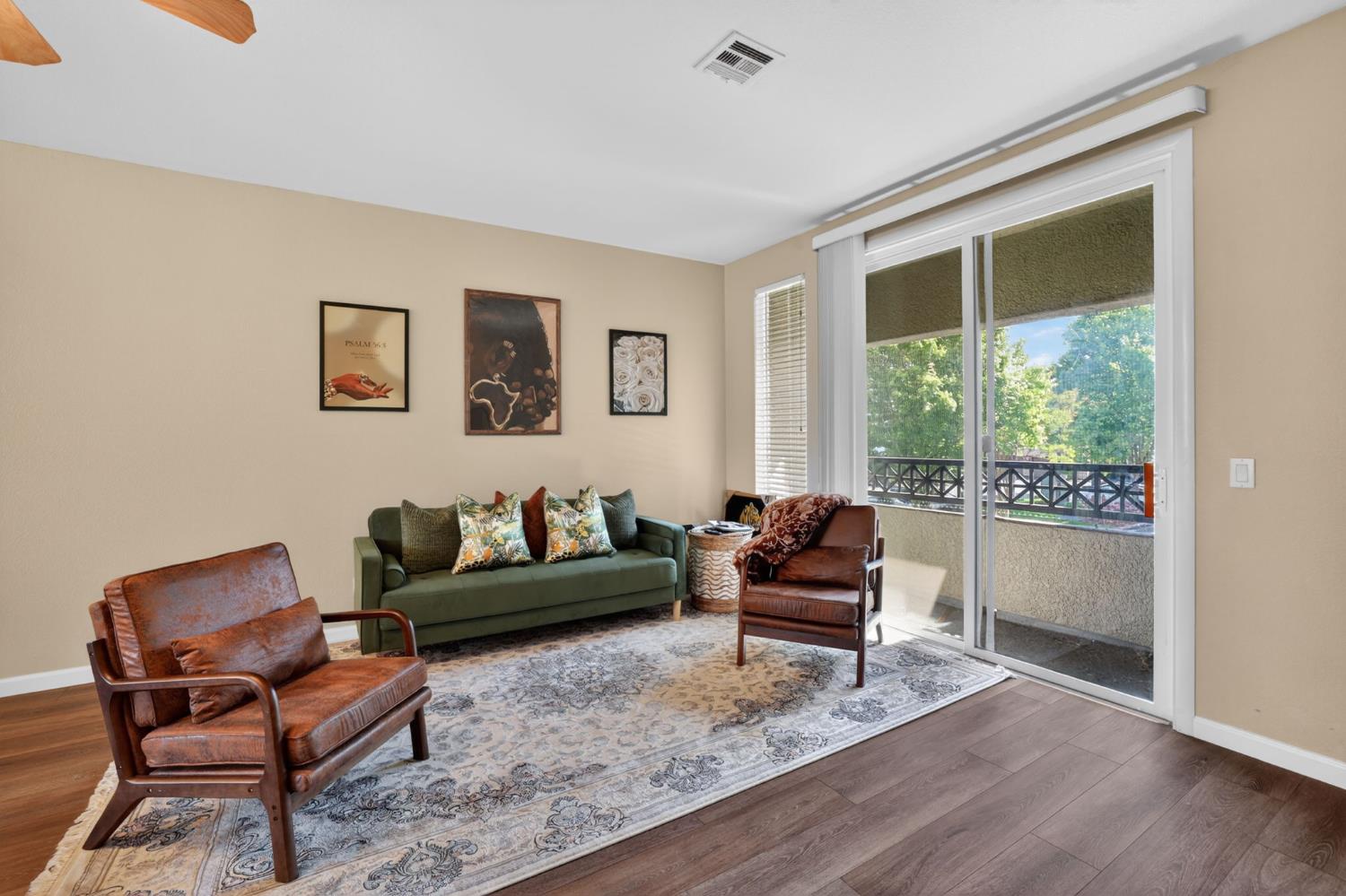 2001 Club Center Drive Unit: #8106