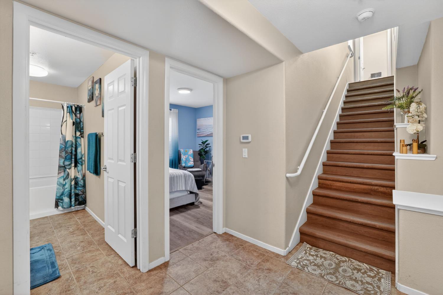 2001 Club Center Drive Unit: #8106