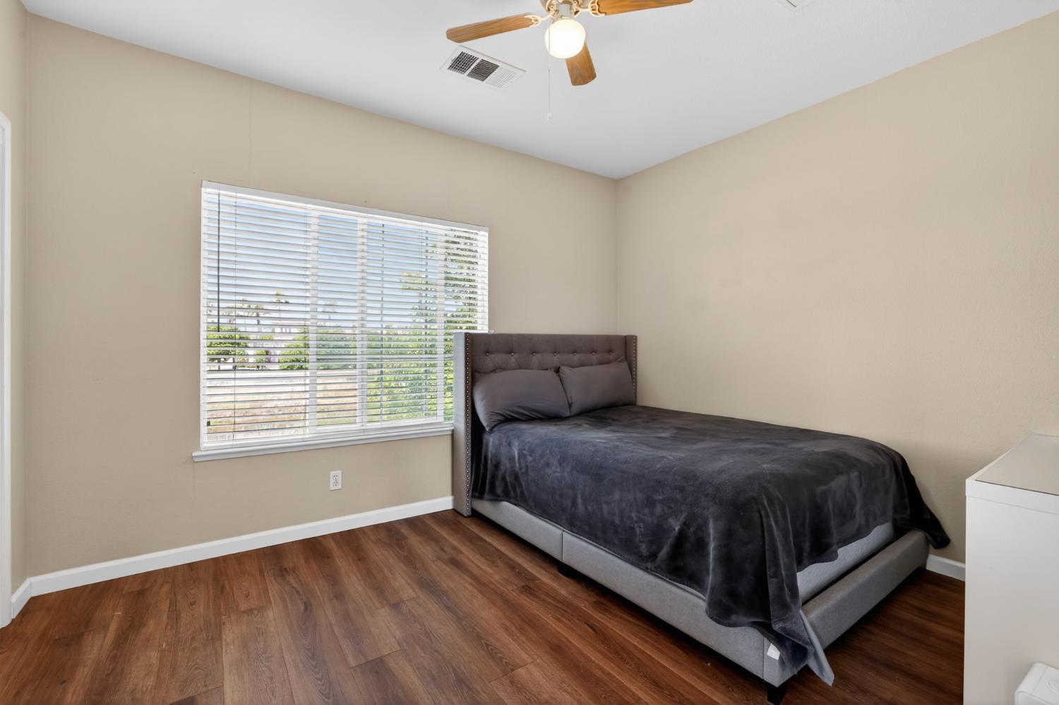 2001 Club Center Drive Unit: #8106