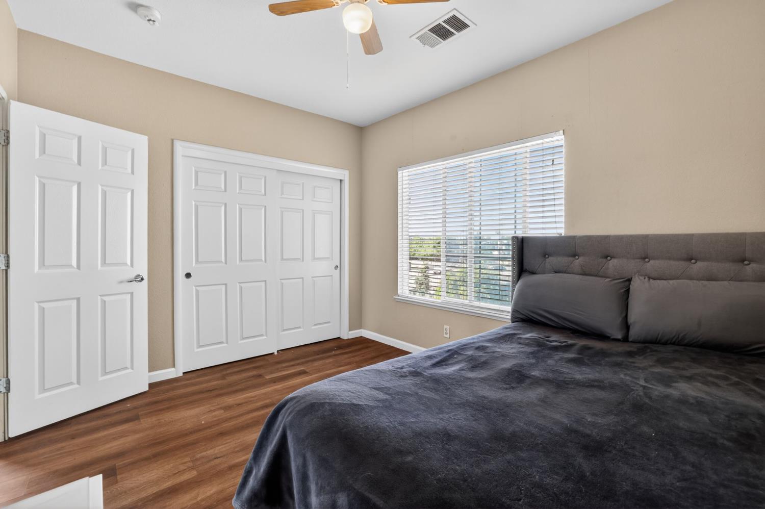 2001 Club Center Drive Unit: #8106