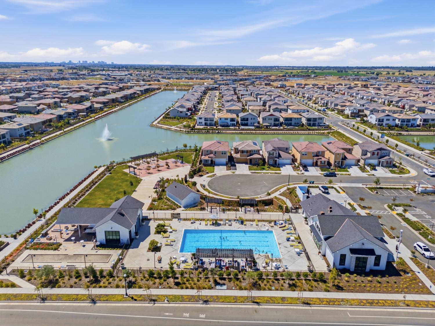 5353 Lopez Lake Way