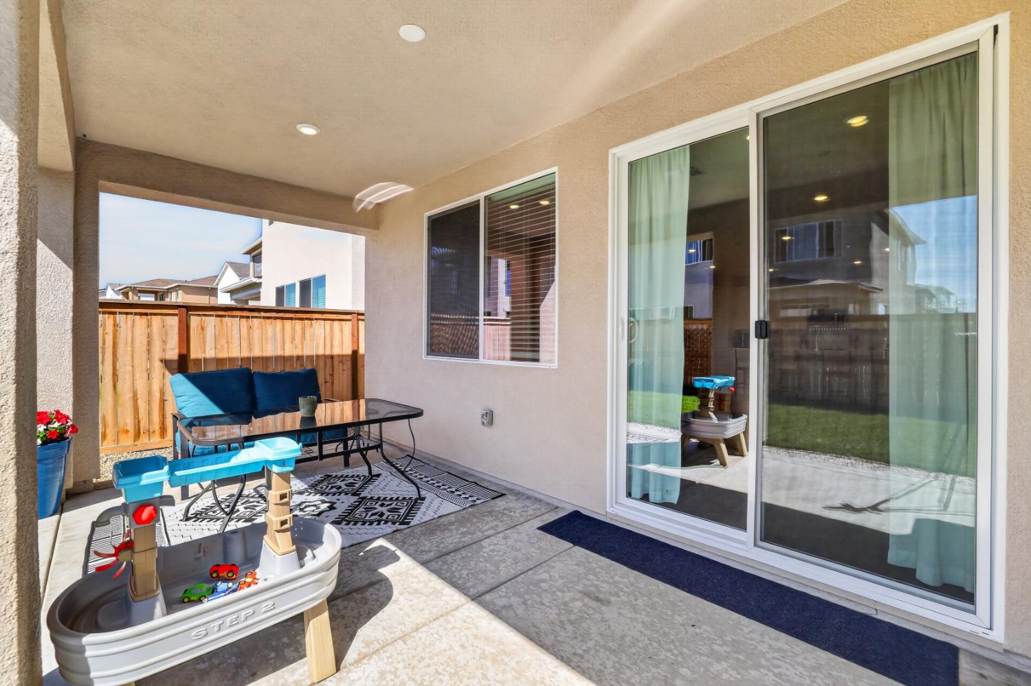 5353 Lopez Lake Way