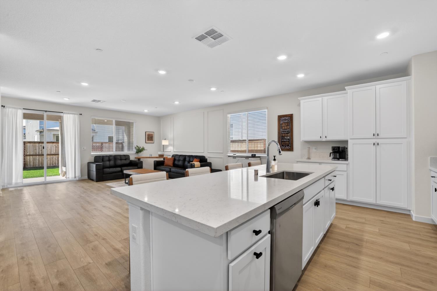 5353 Lopez Lake Way